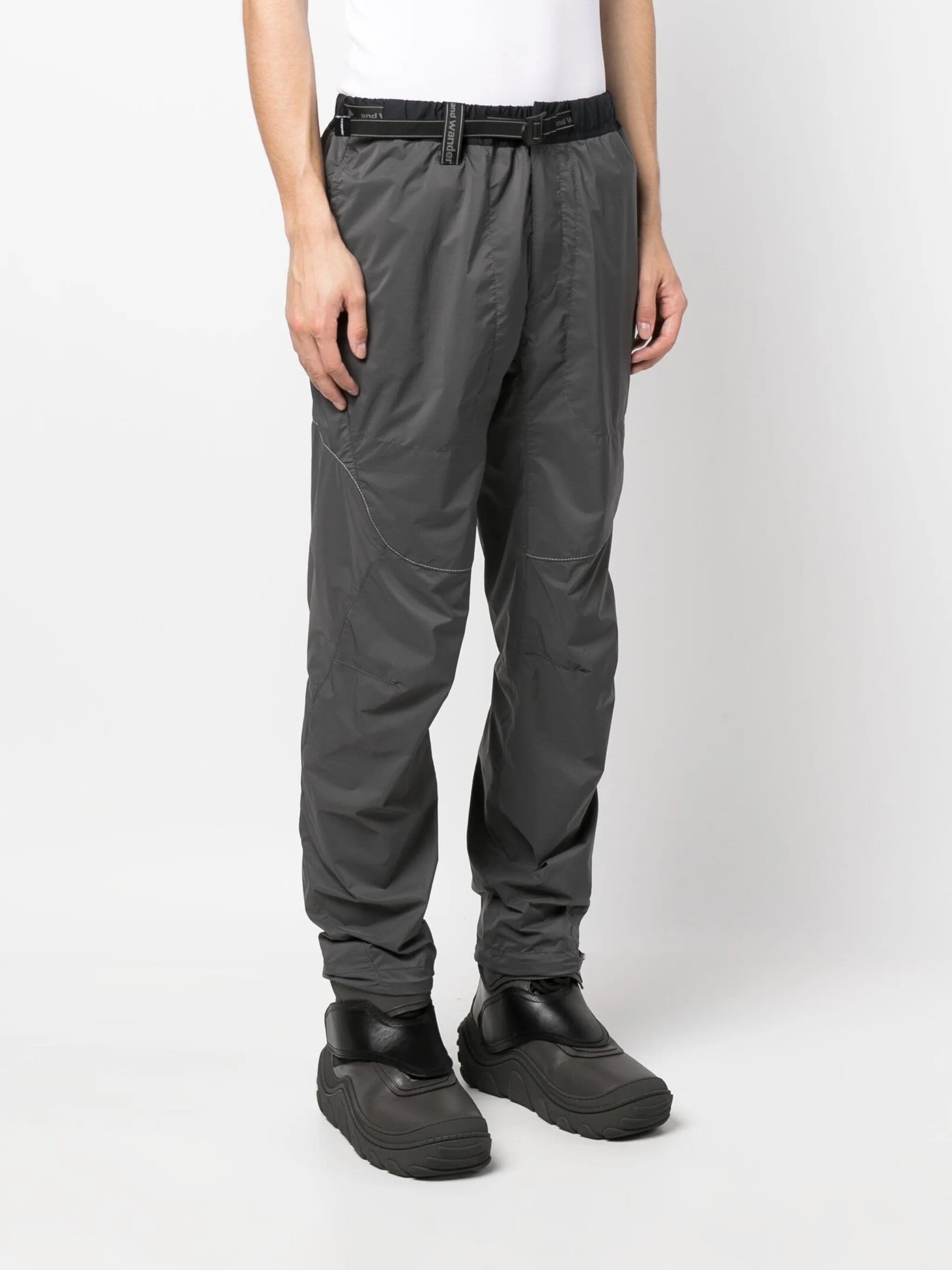belted-waist trousers