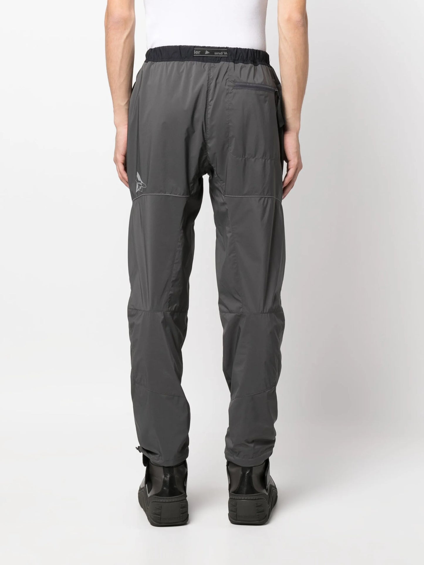 belted-waist trousers