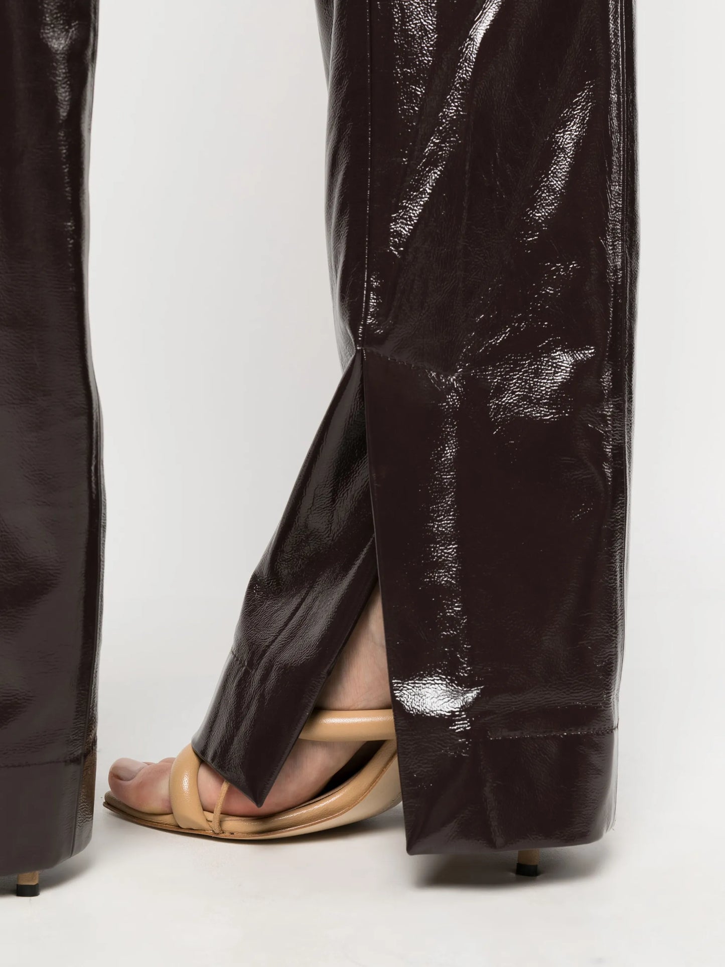 crinkle-effect split-cuff trousers