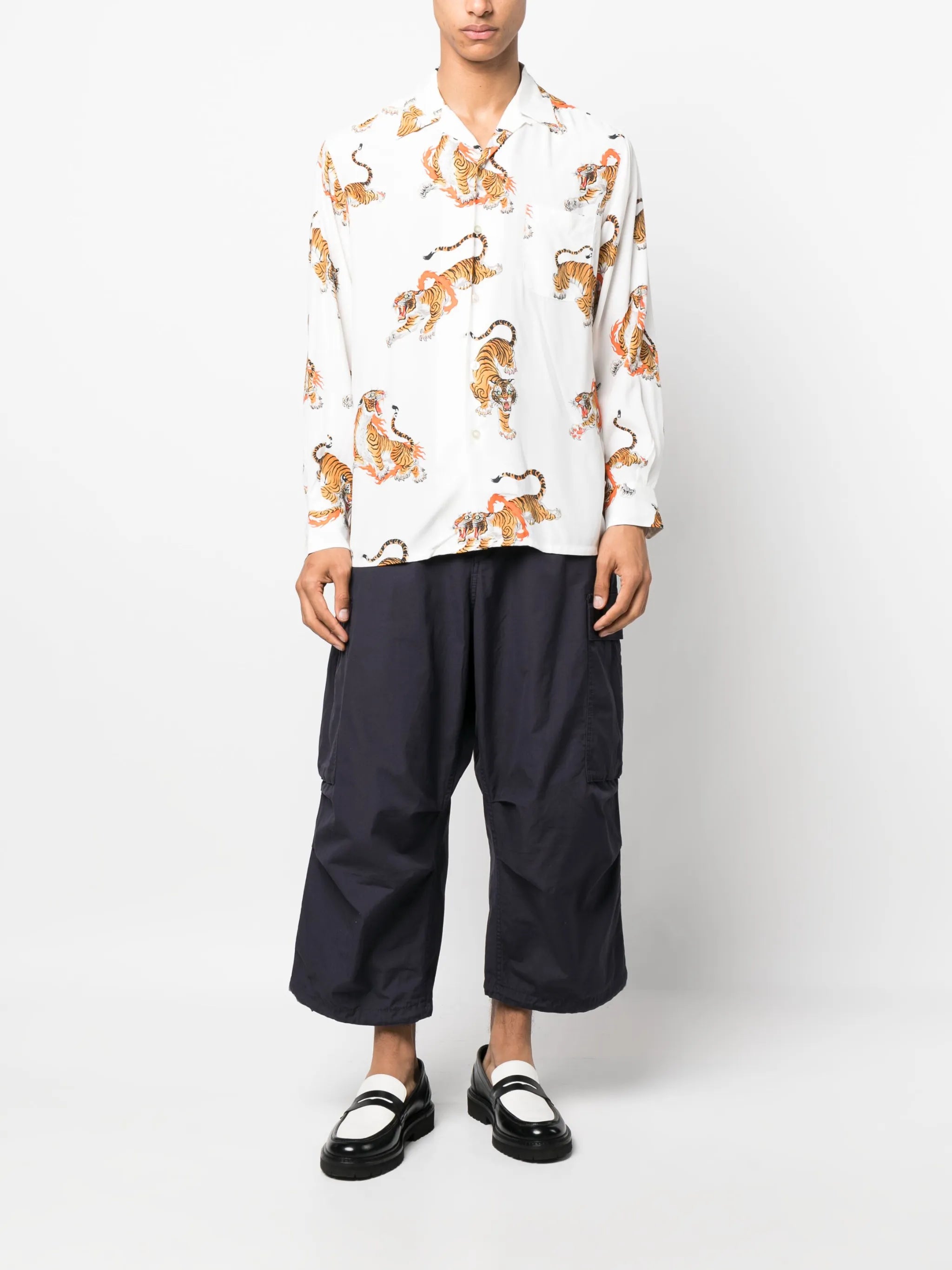 tiger-print long-sleeve shirt