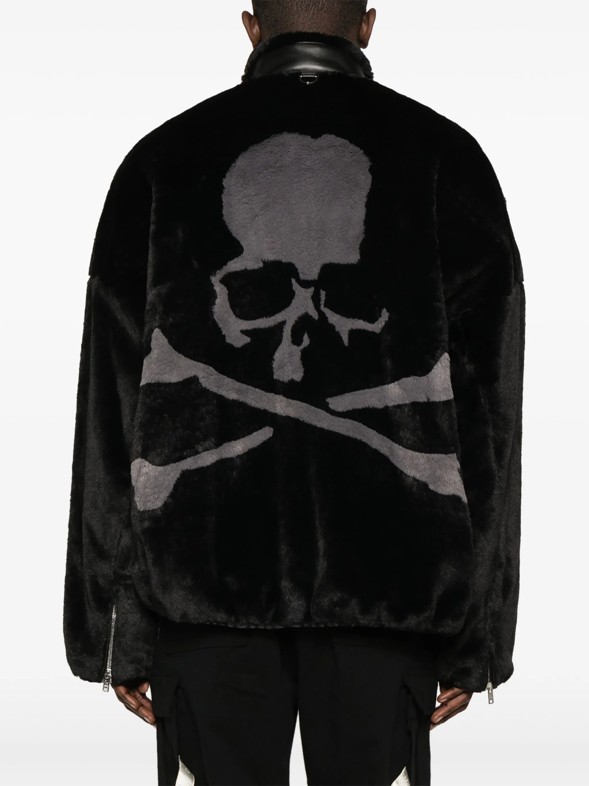 chest-pocket faux-fur jacket