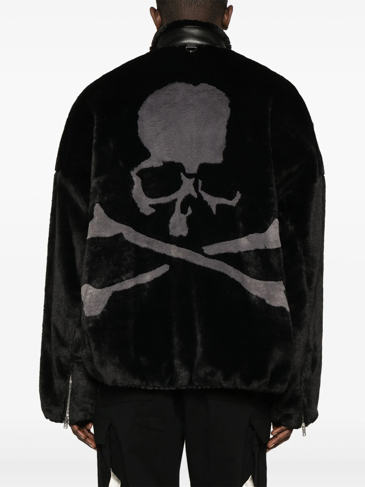 chest-pocket faux-fur jacket