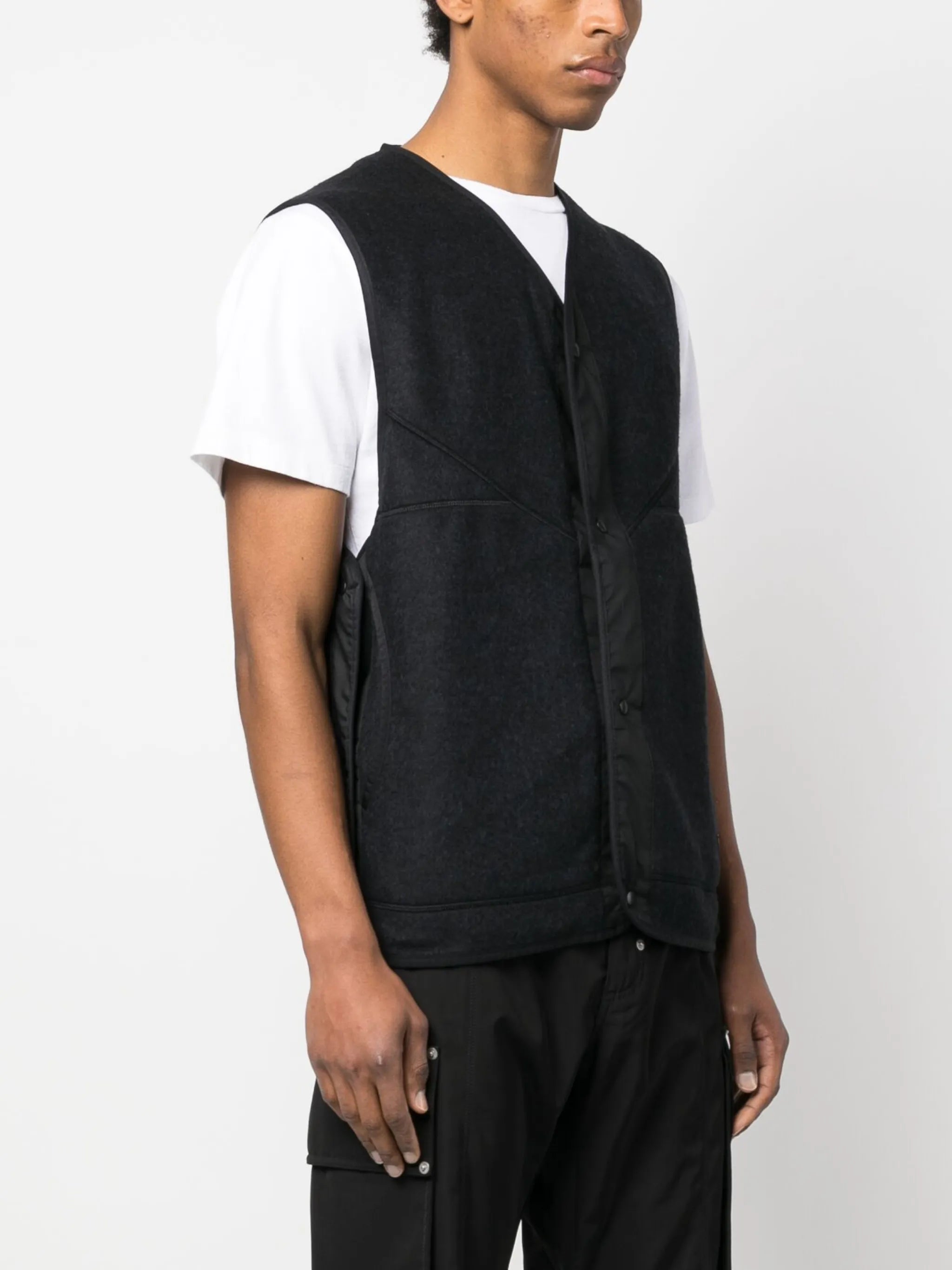 logo-patch sleeveless jacket