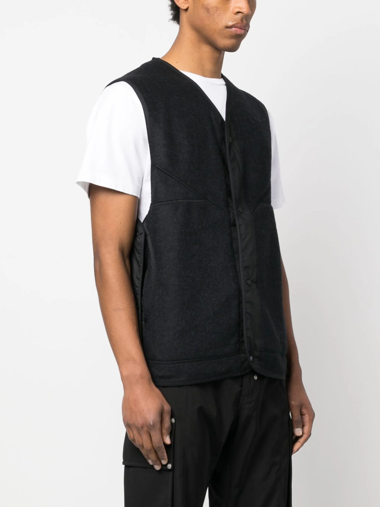 logo-patch sleeveless jacket
