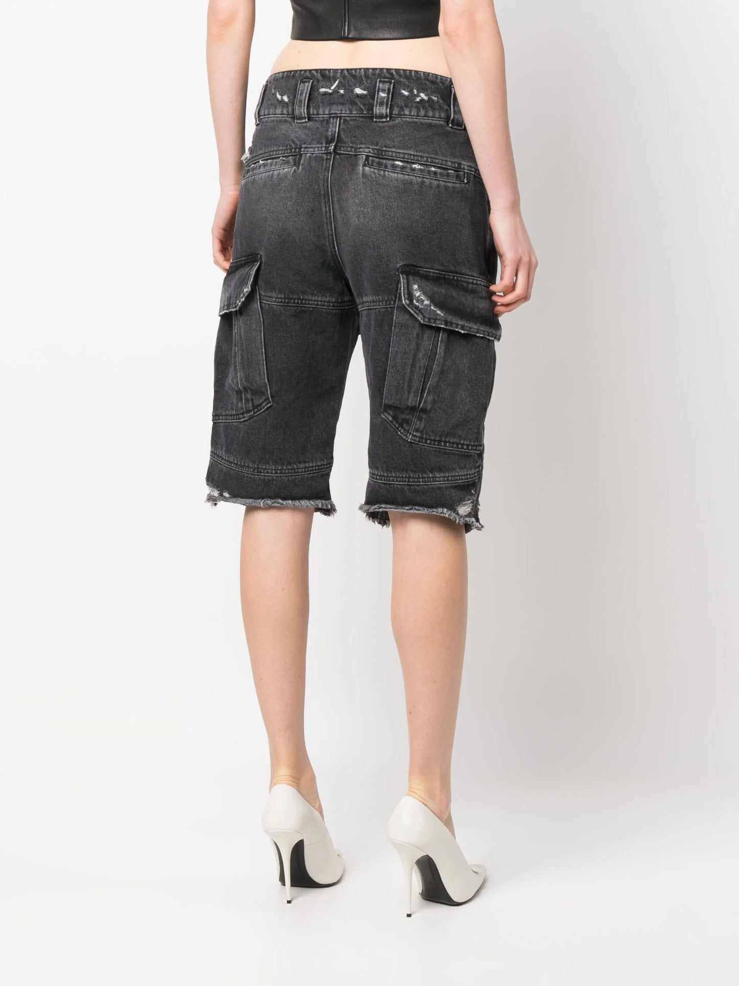 multi-pocket denim shorts