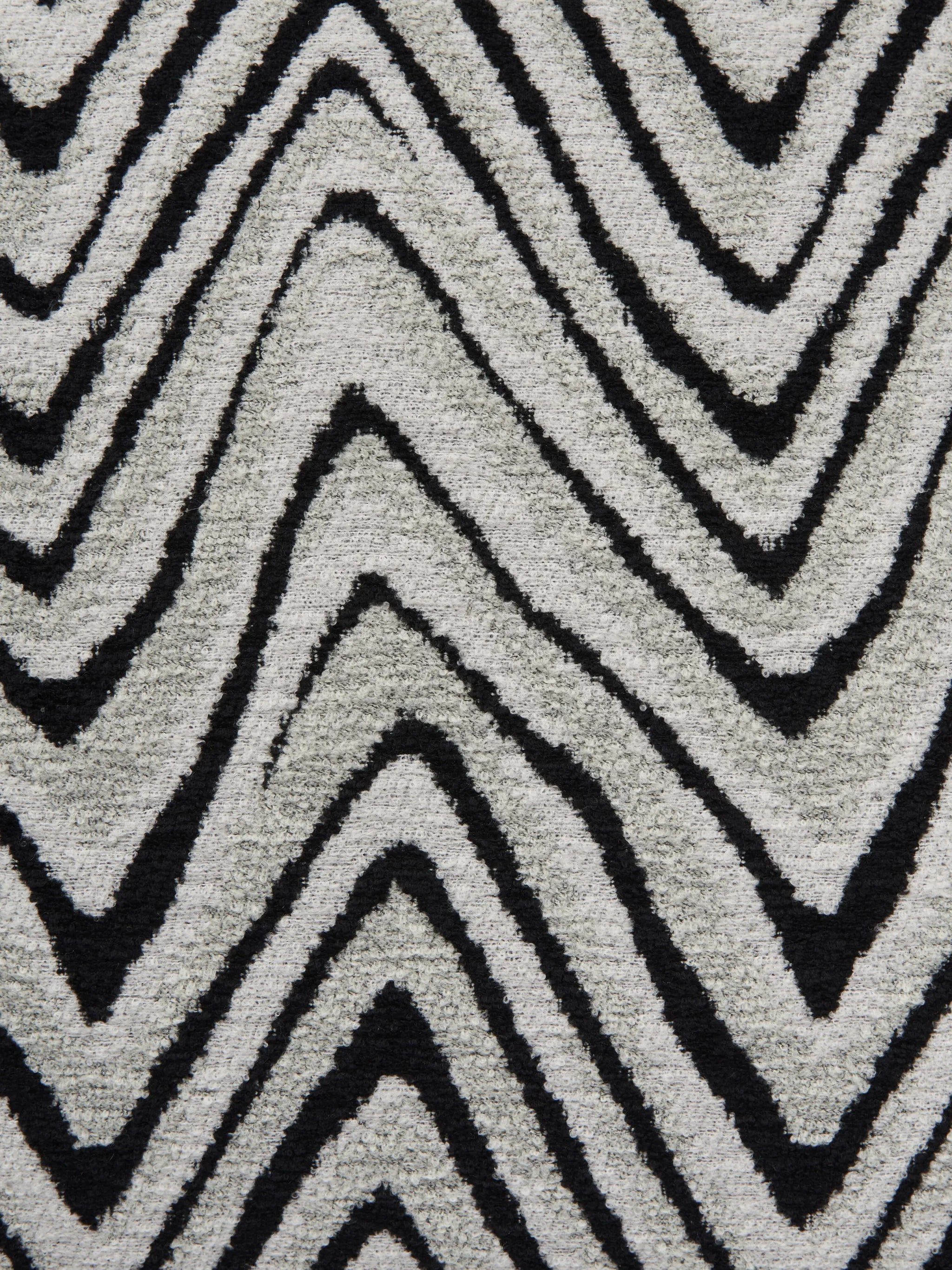 Savana zigzag cushion