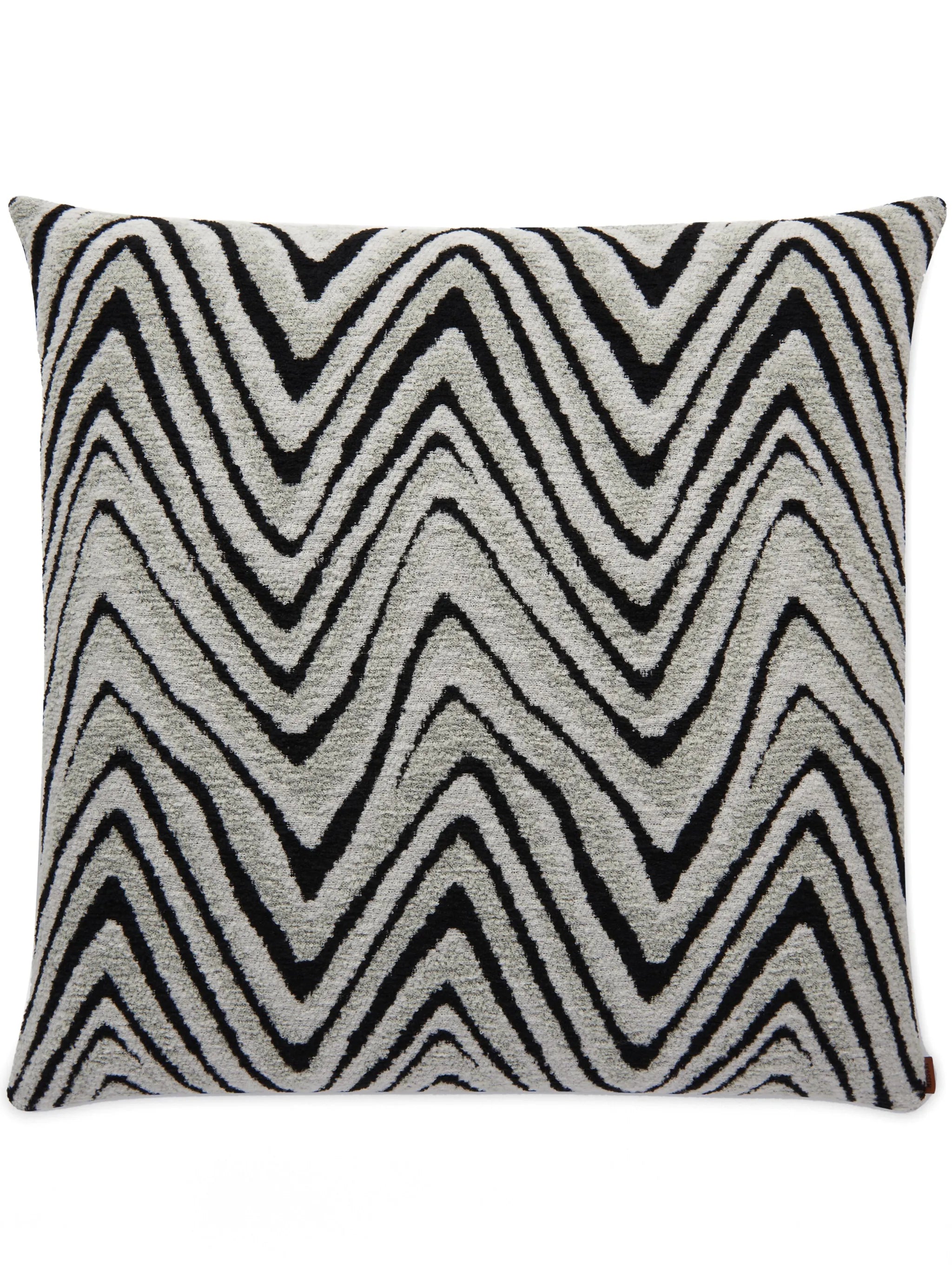 Savana zigzag cushion