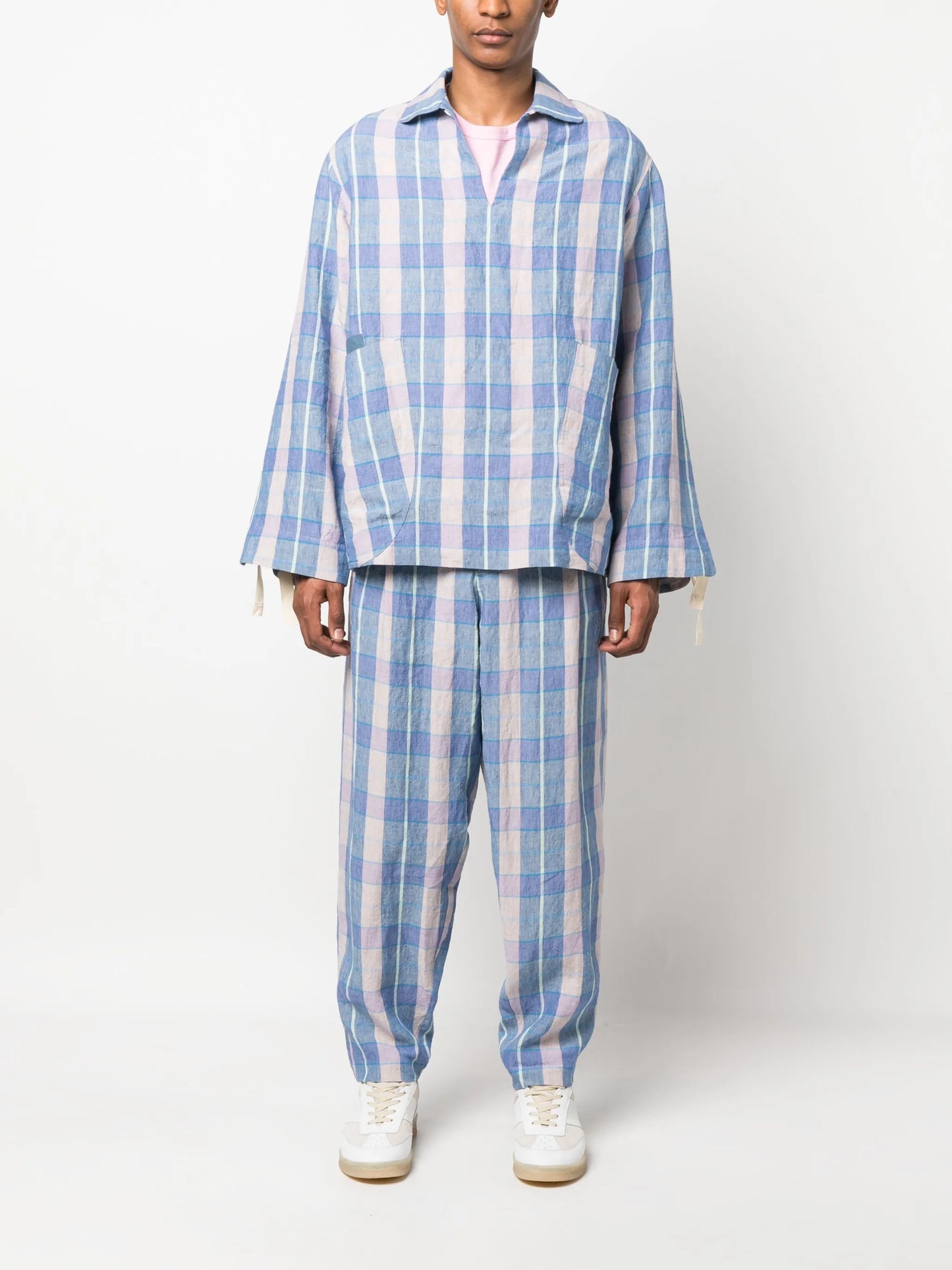 relaxed-fit check-pattern trousers