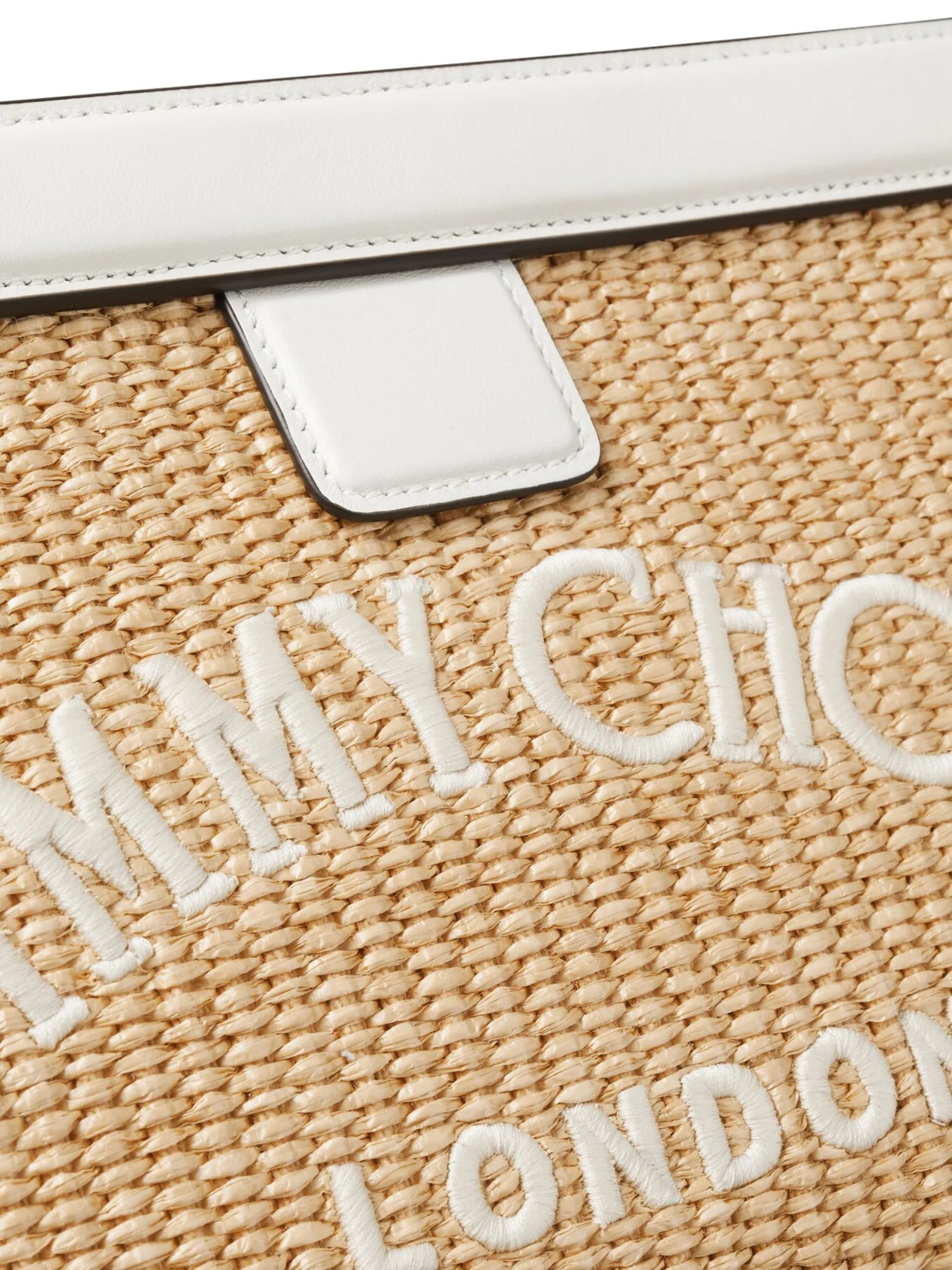 Avenue woven pouch