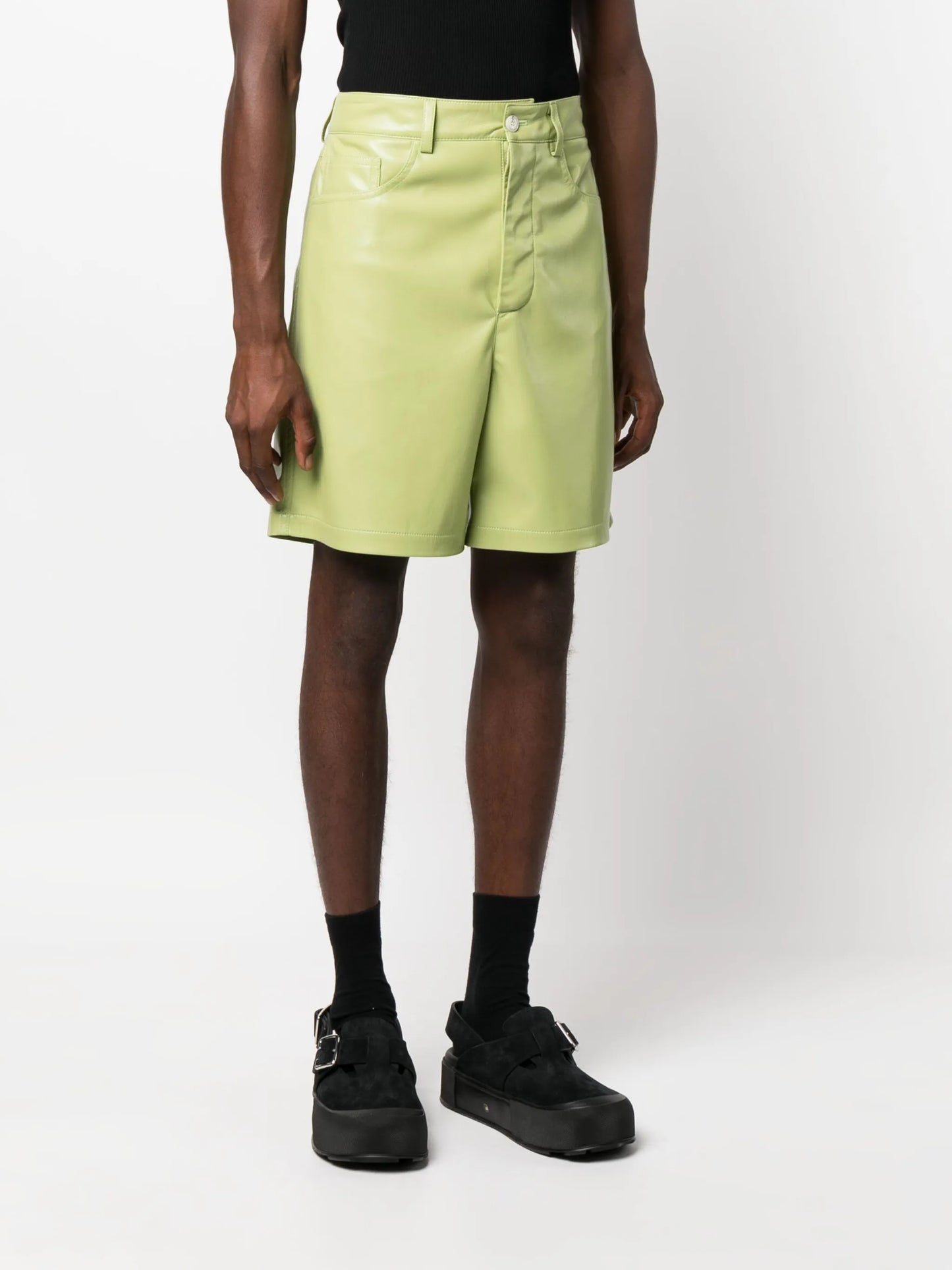 Novan knee-length shorts