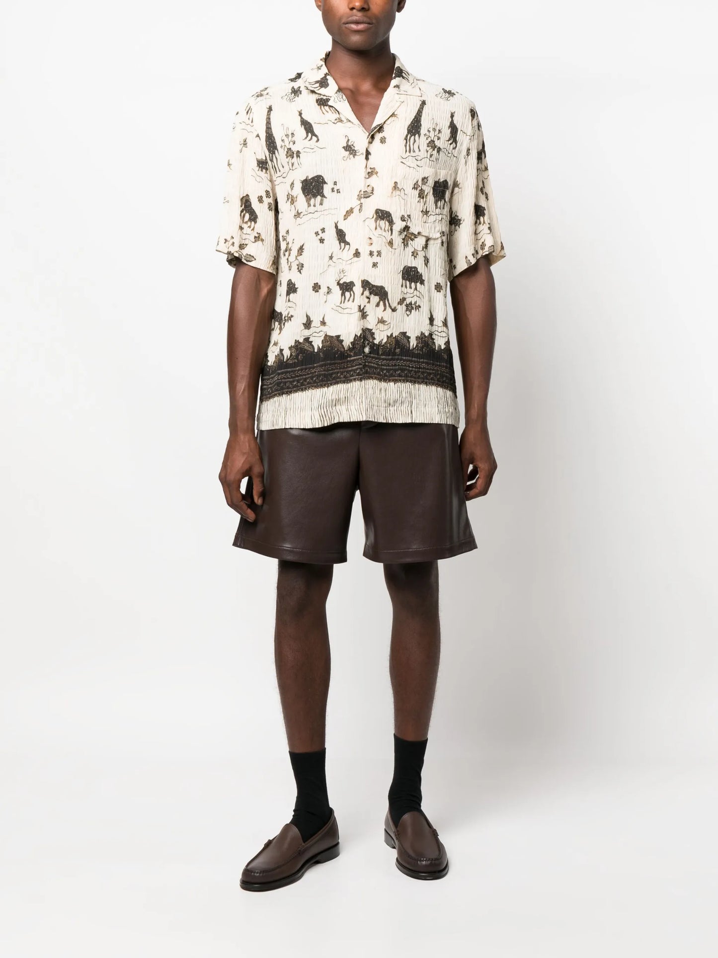 Novan knee-length shorts
