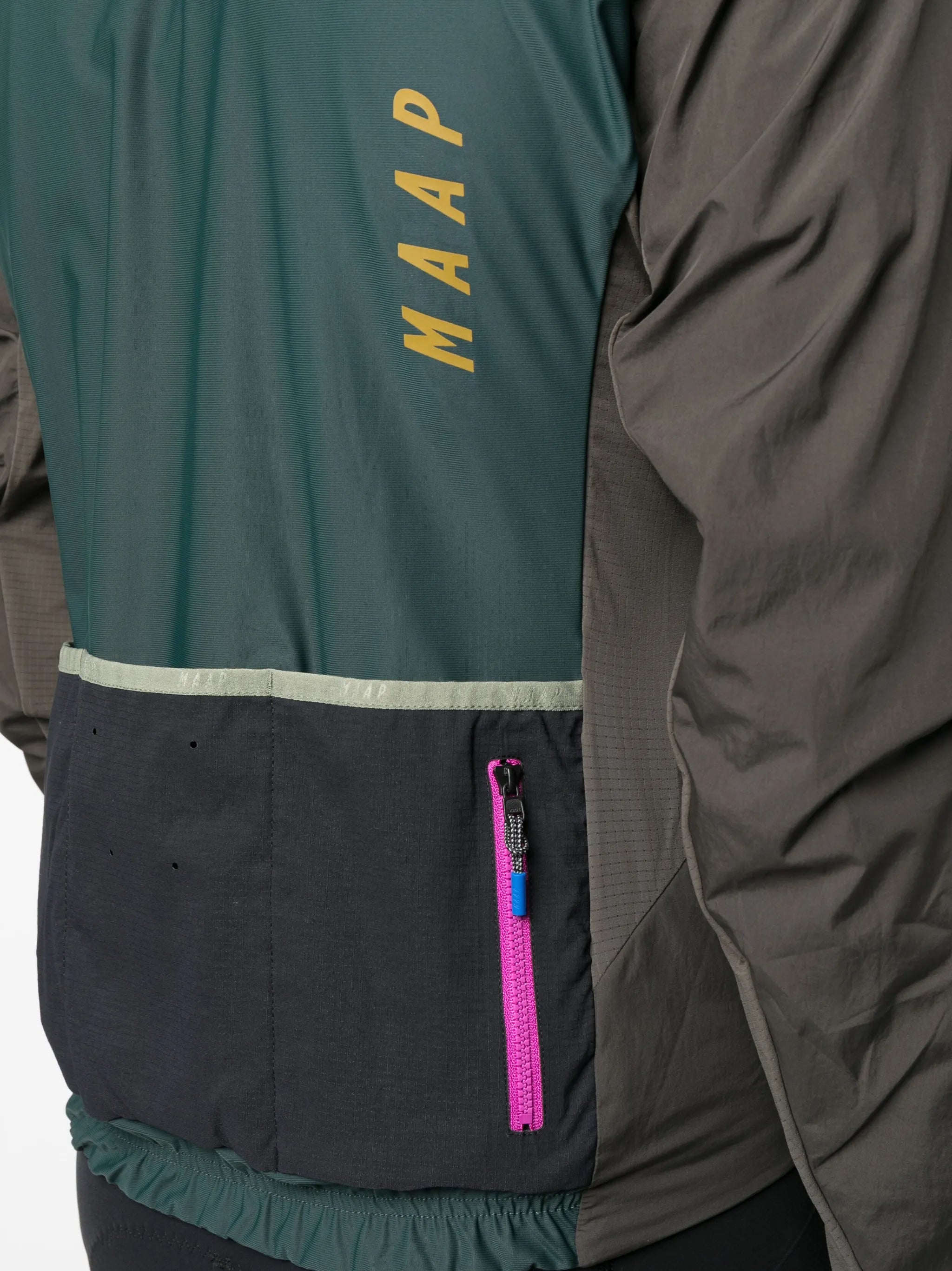 Alt Road Thermal cycling jacket