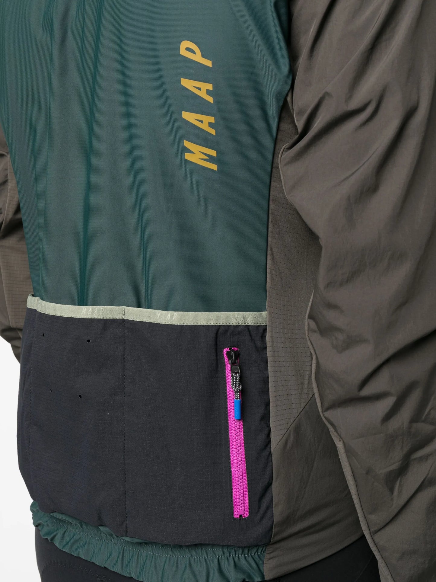 Alt Road Thermal cycling jacket