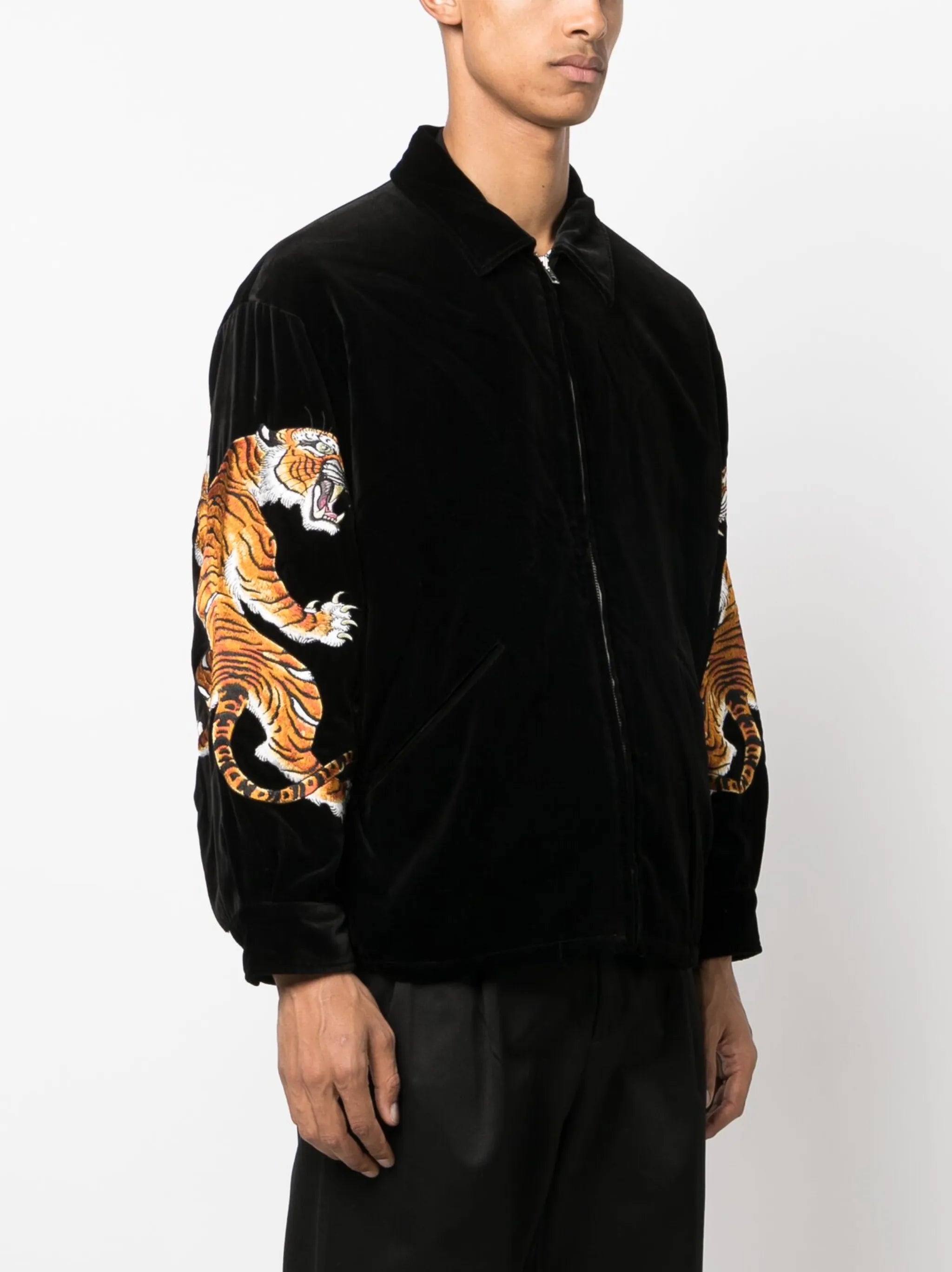 Tigers-embroidered velvet shirt jacket
