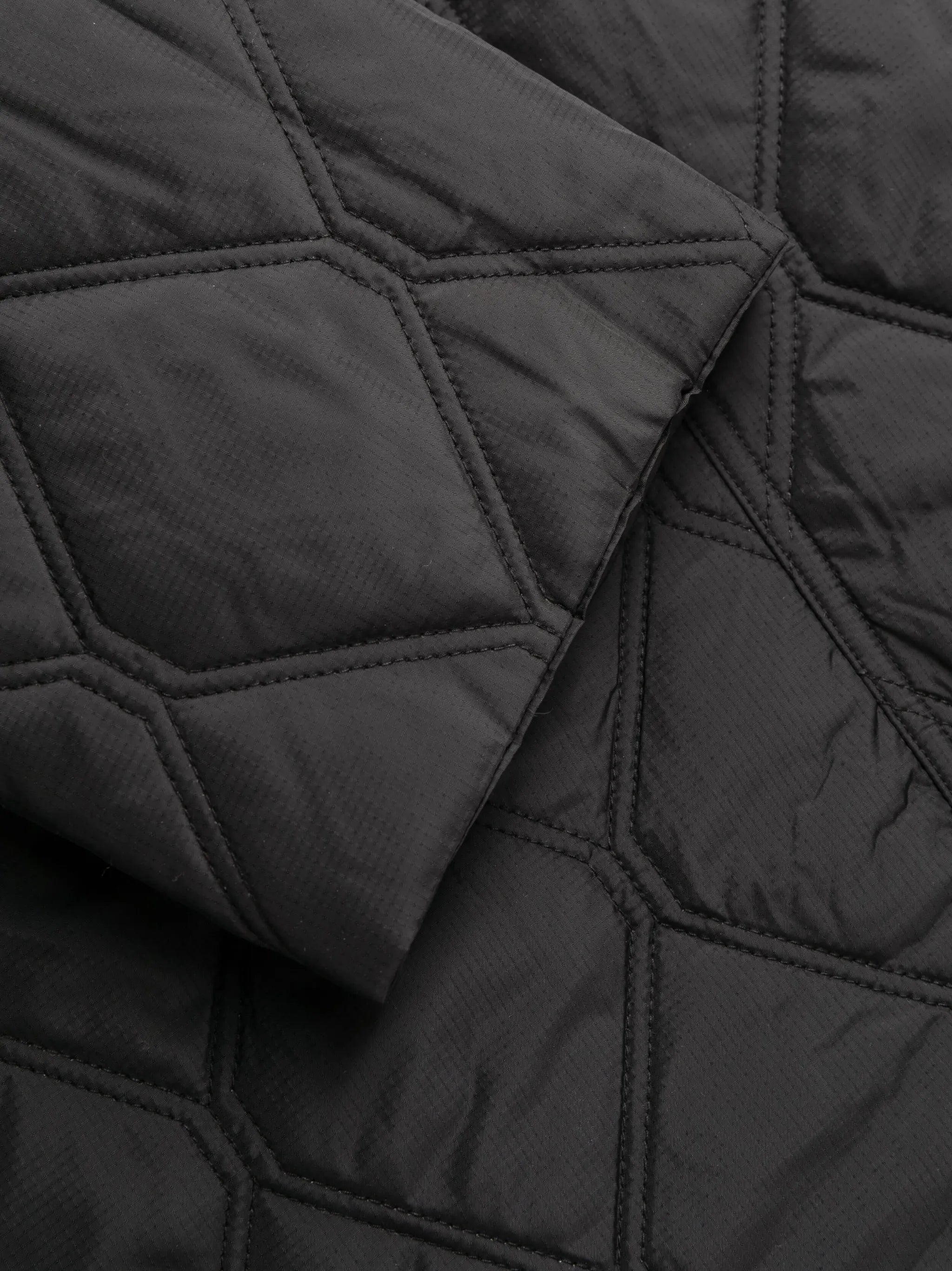 oversized-collar quilted jacket