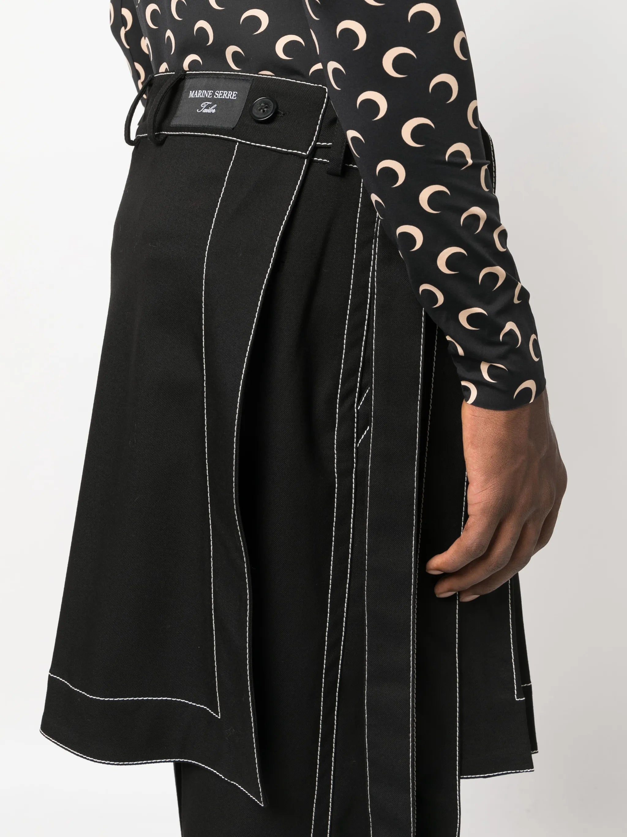 pleated-panel wide-leg trousers