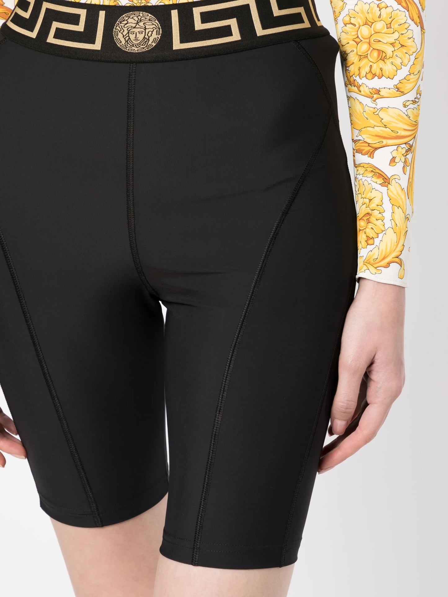 logo-band shorts