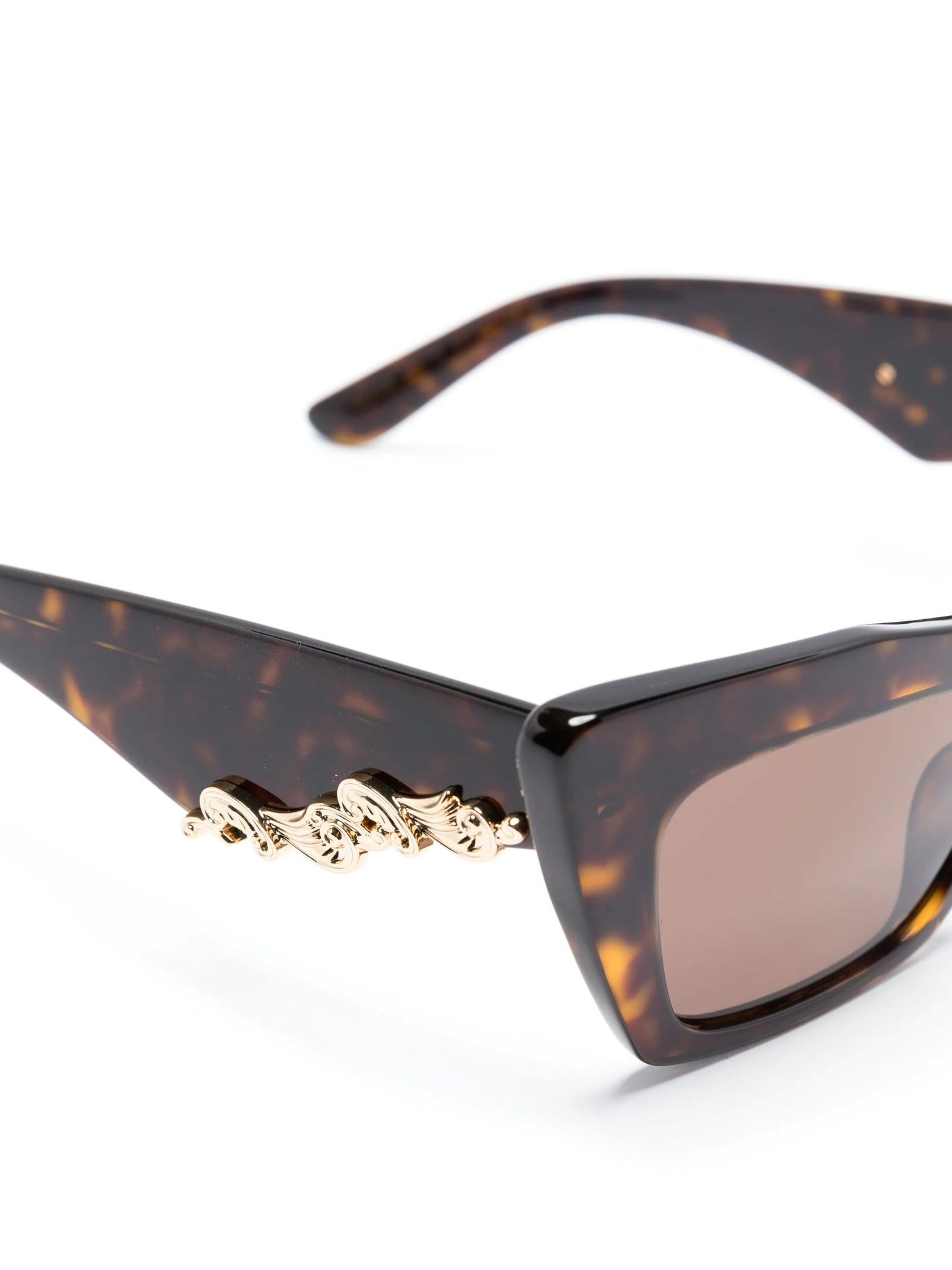 cat-eye frame sunglasses
