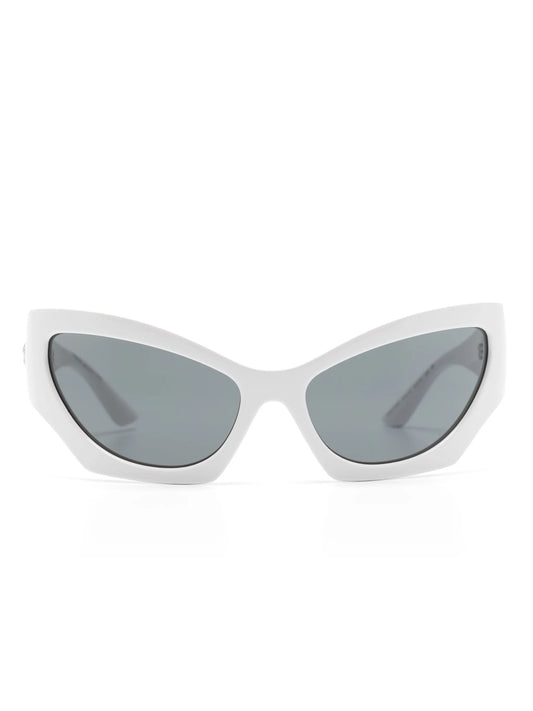 oversized cat-eye sunglasses