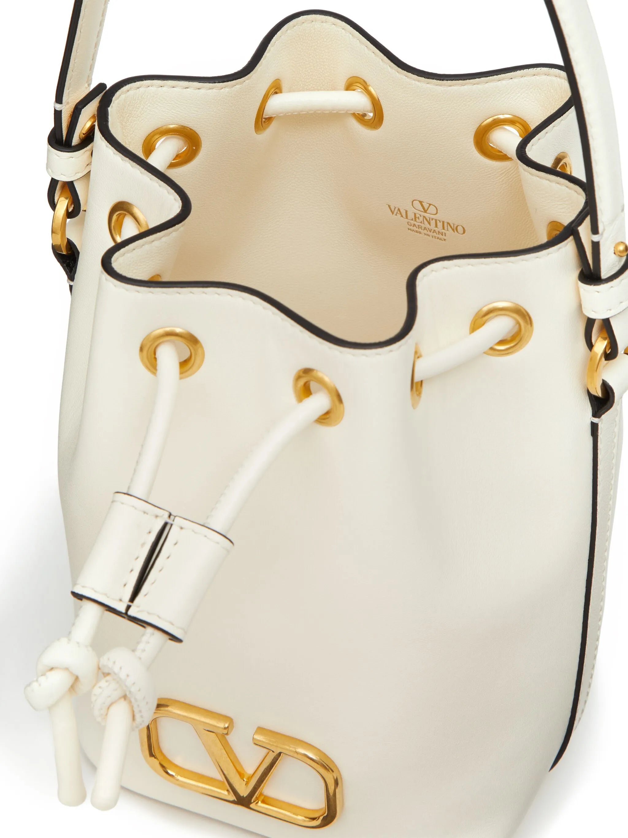mini VLogo Signature leather bucket bag