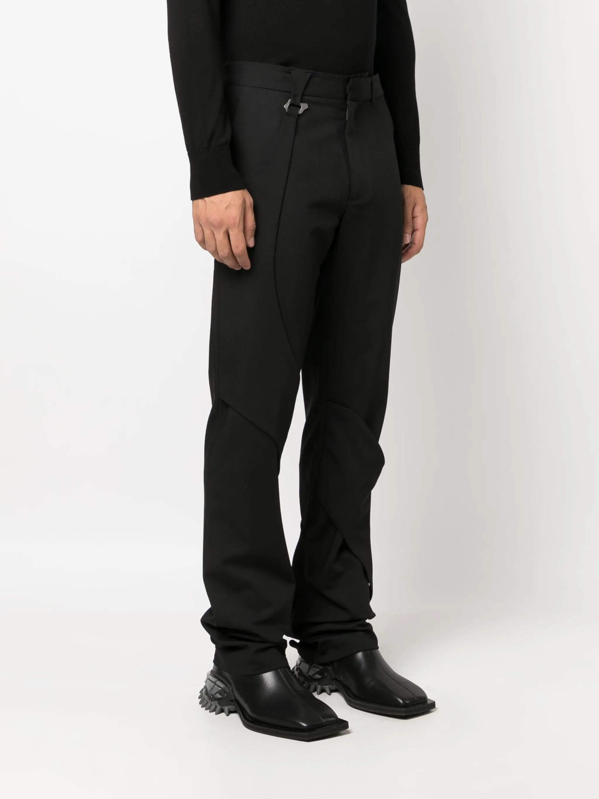 Integrated tailored trousers