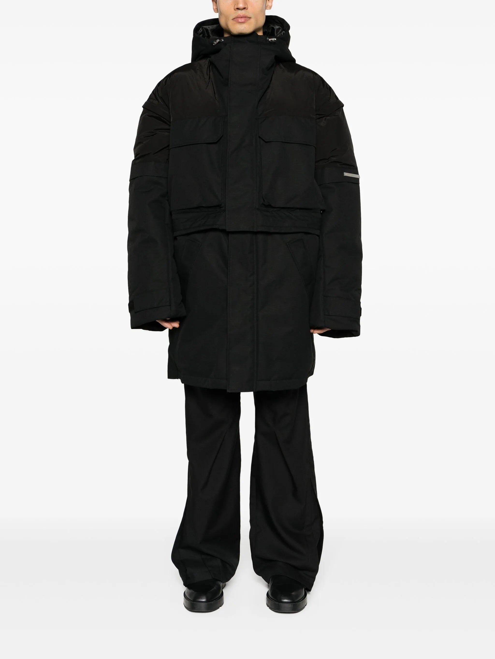 Elementary detachable-panels canvas jacket