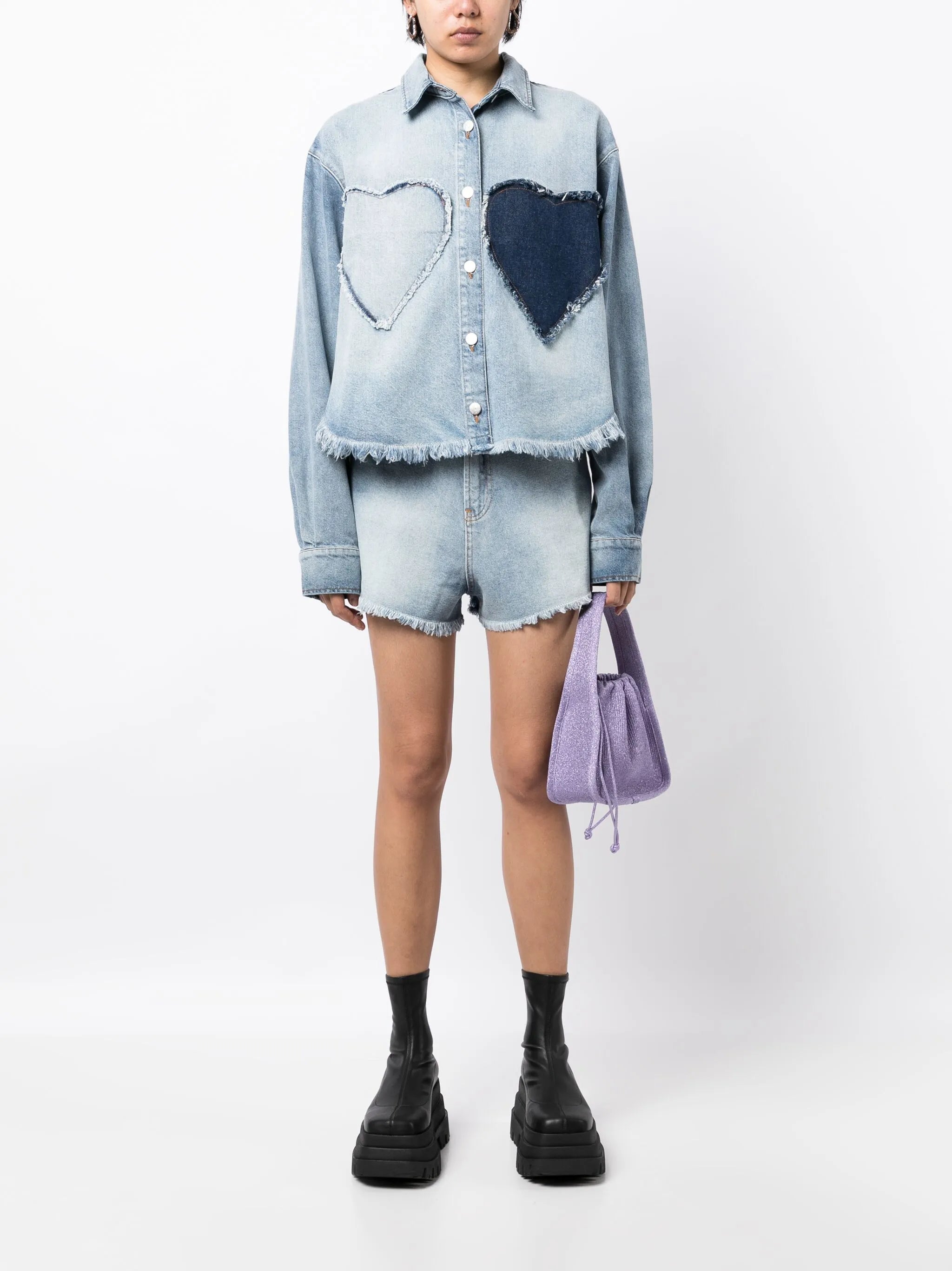 heart-appliqué frayed denim shirt