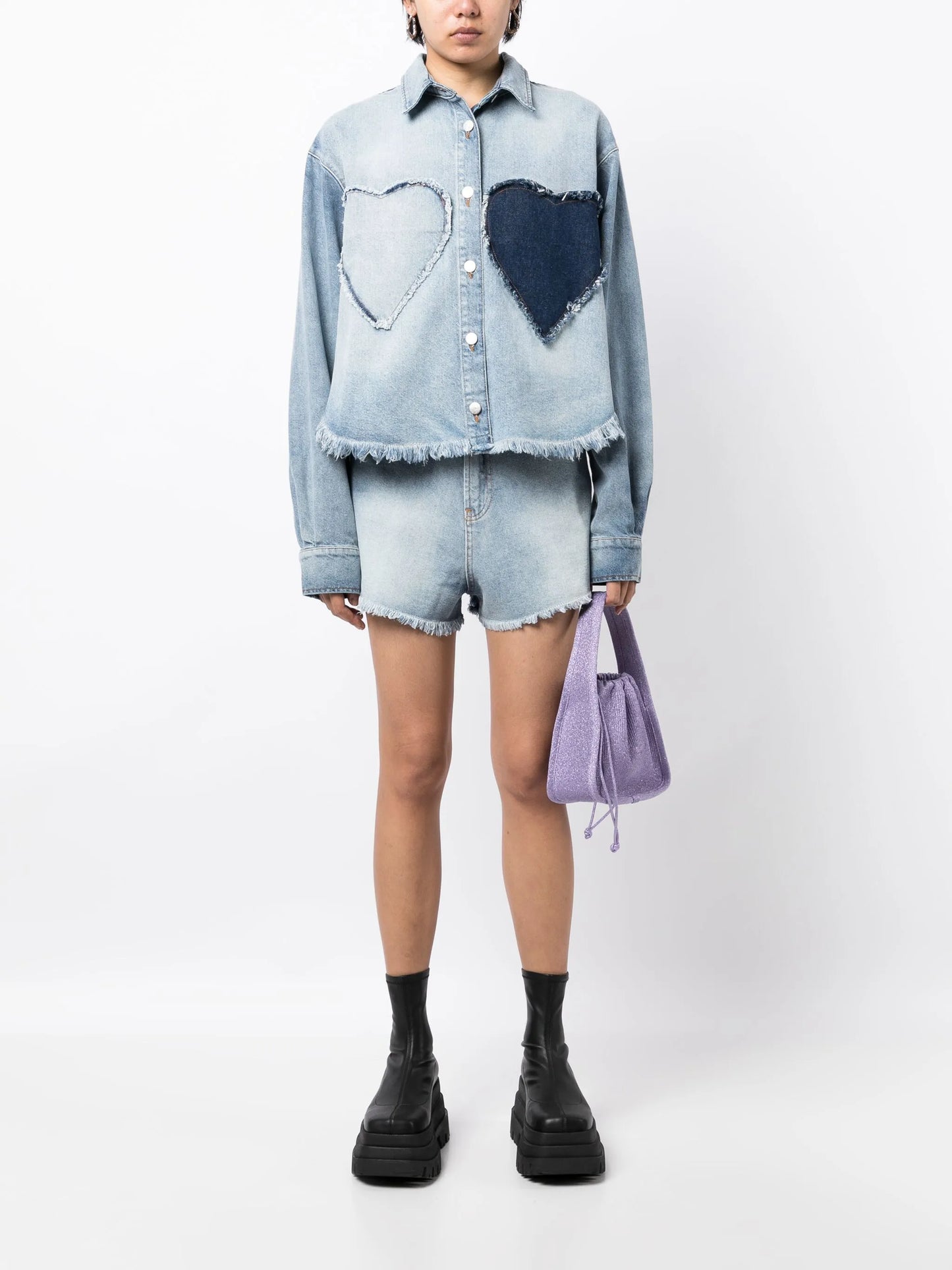 heart-appliqué frayed denim shirt