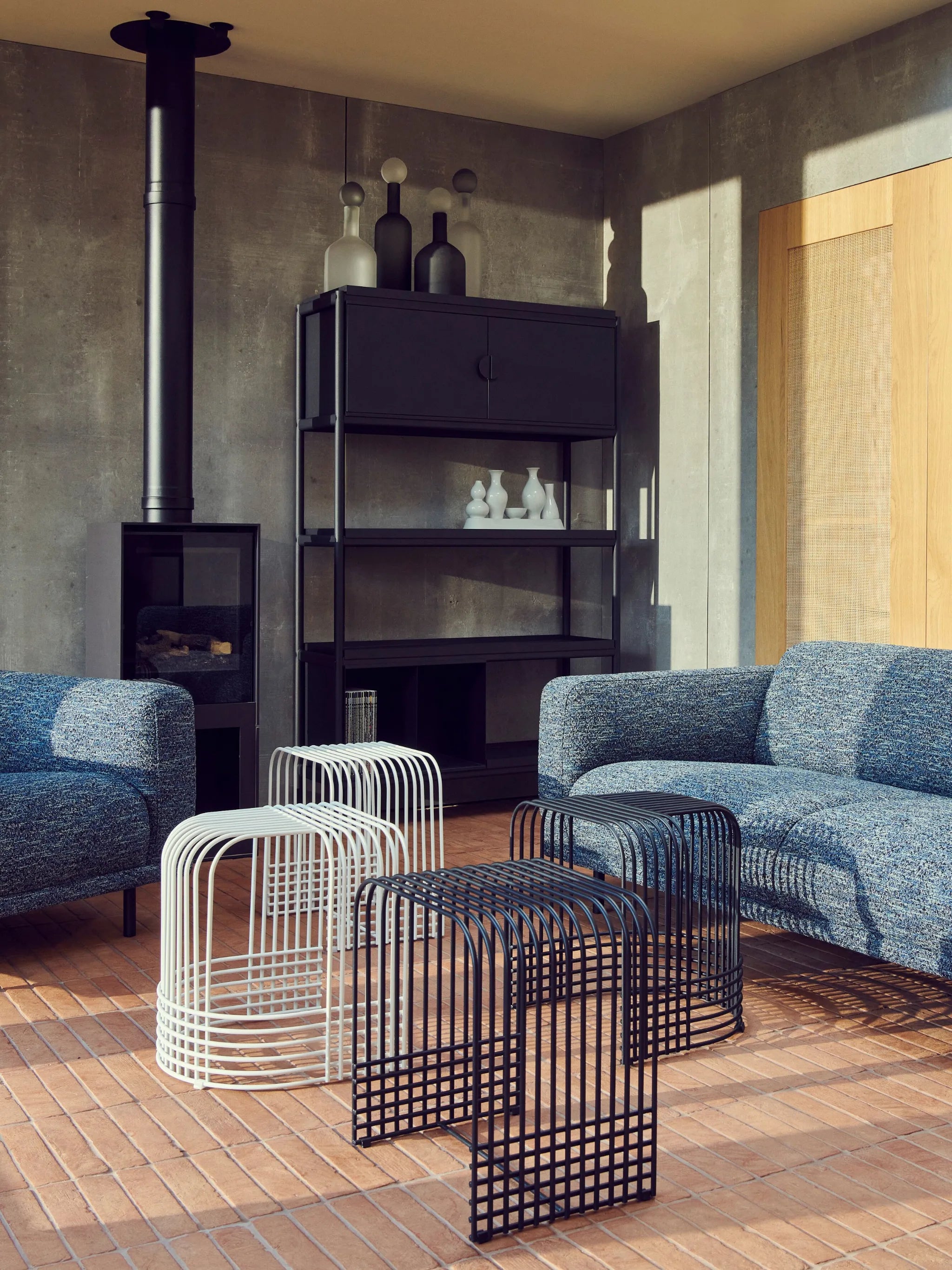Drop Middle metal stool