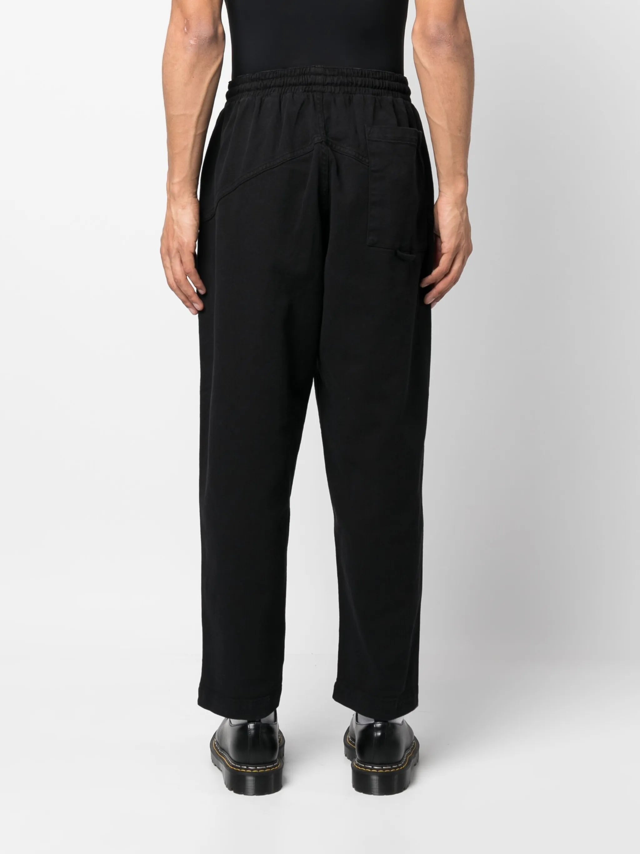 drawstring-fastening waist trousers