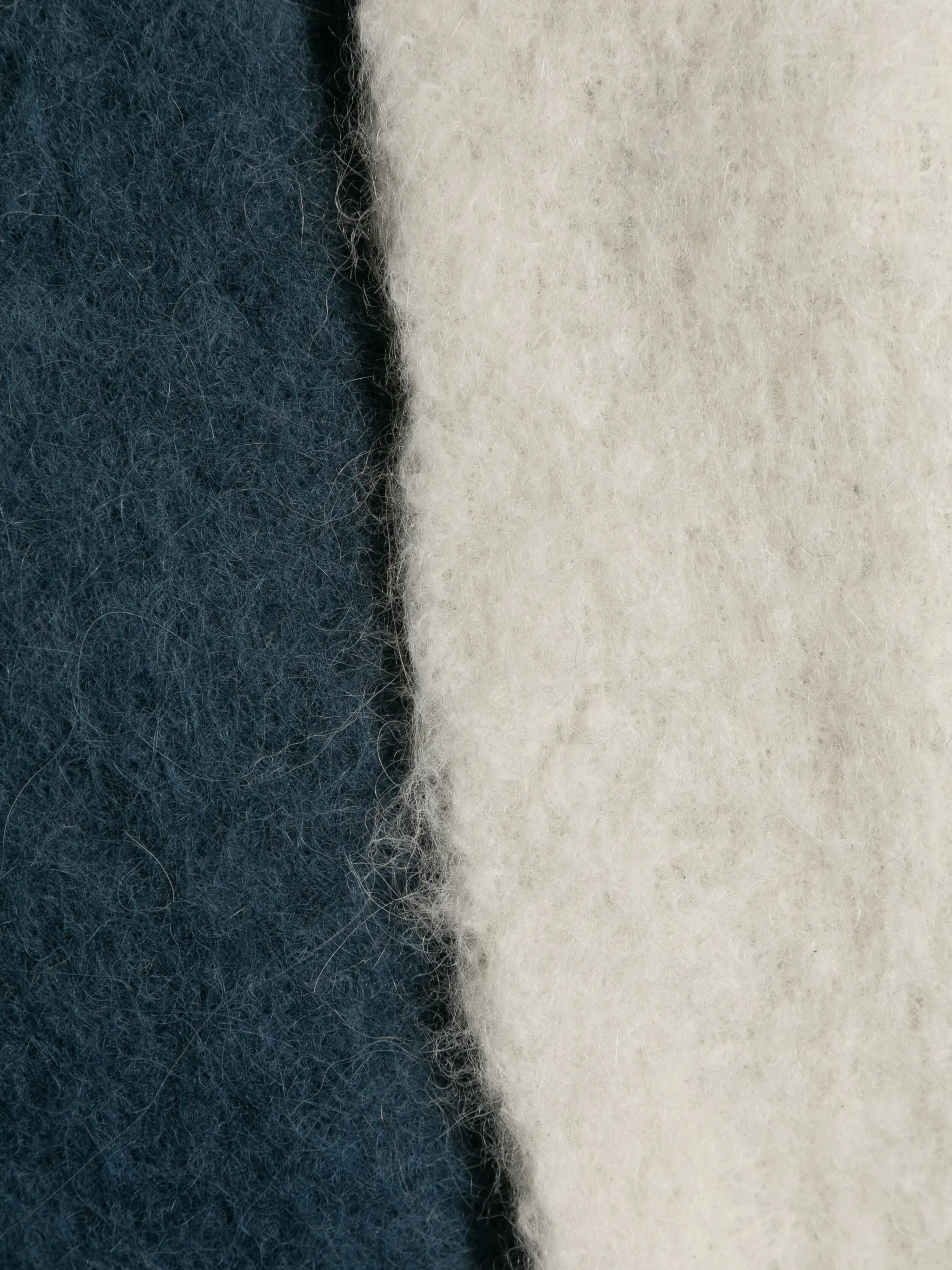 L'Echarpe Moisson gradient-effect scarf