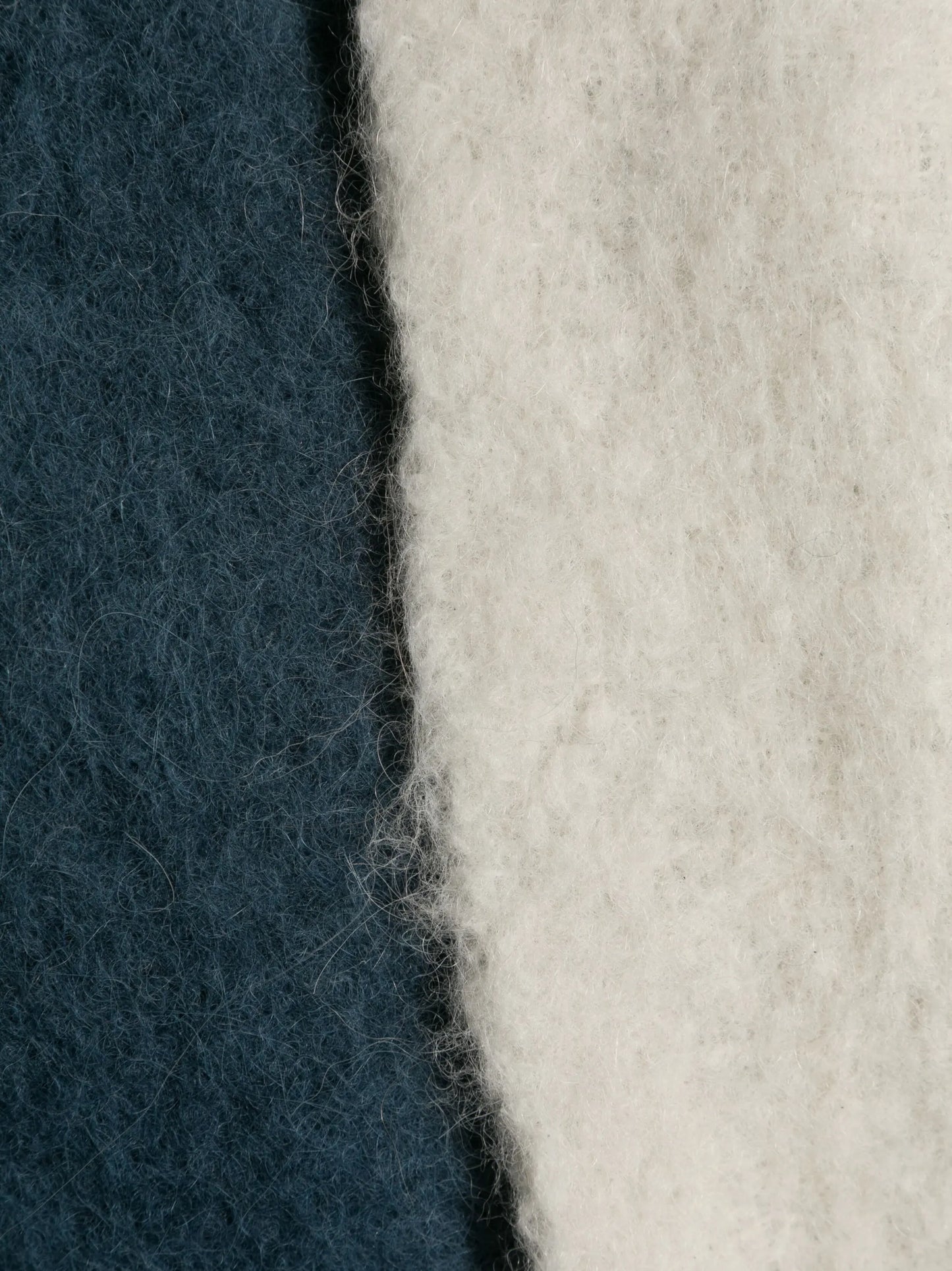 L'Echarpe Moisson gradient-effect scarf