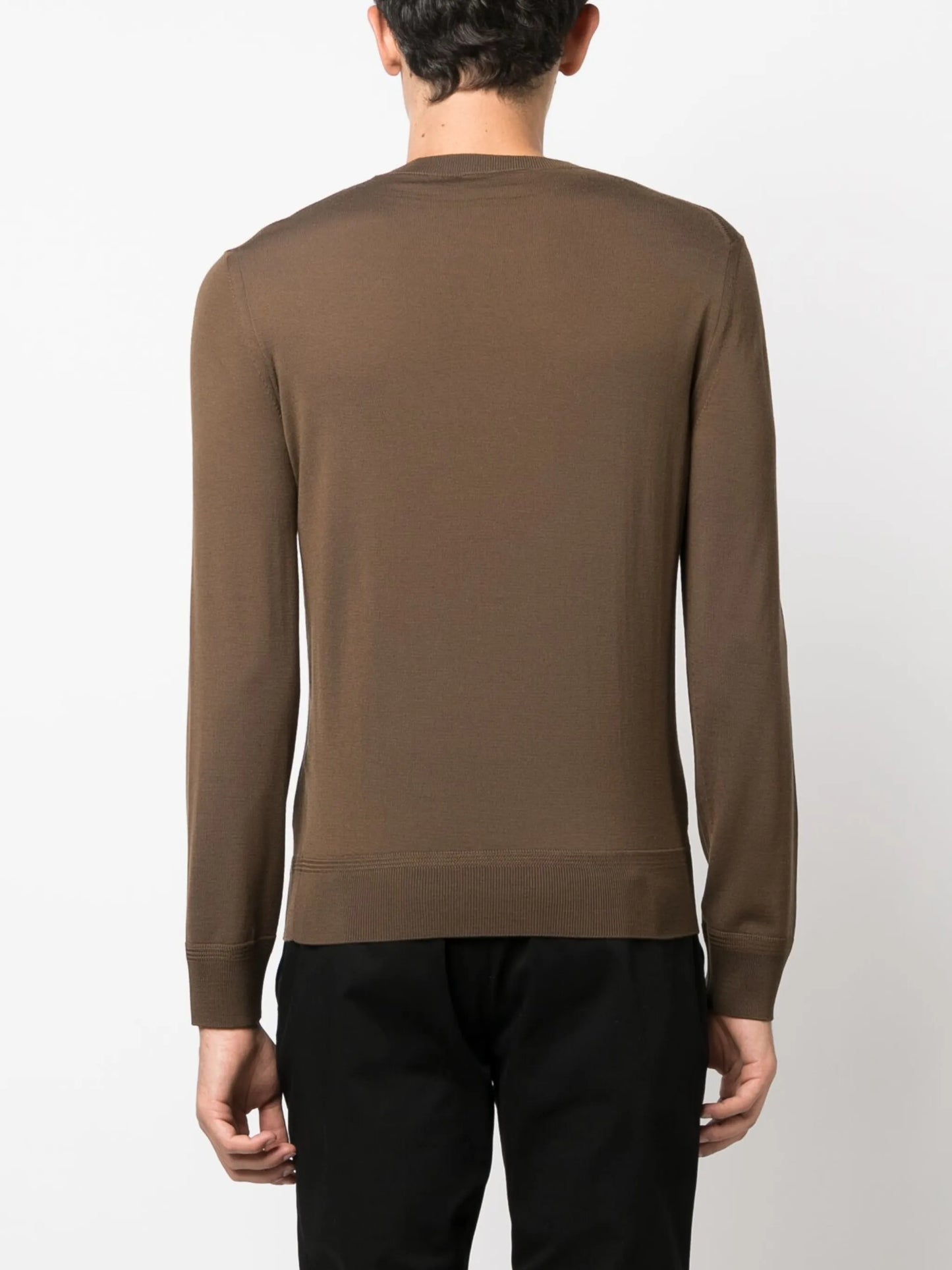 fine-knit crew-neck jumper