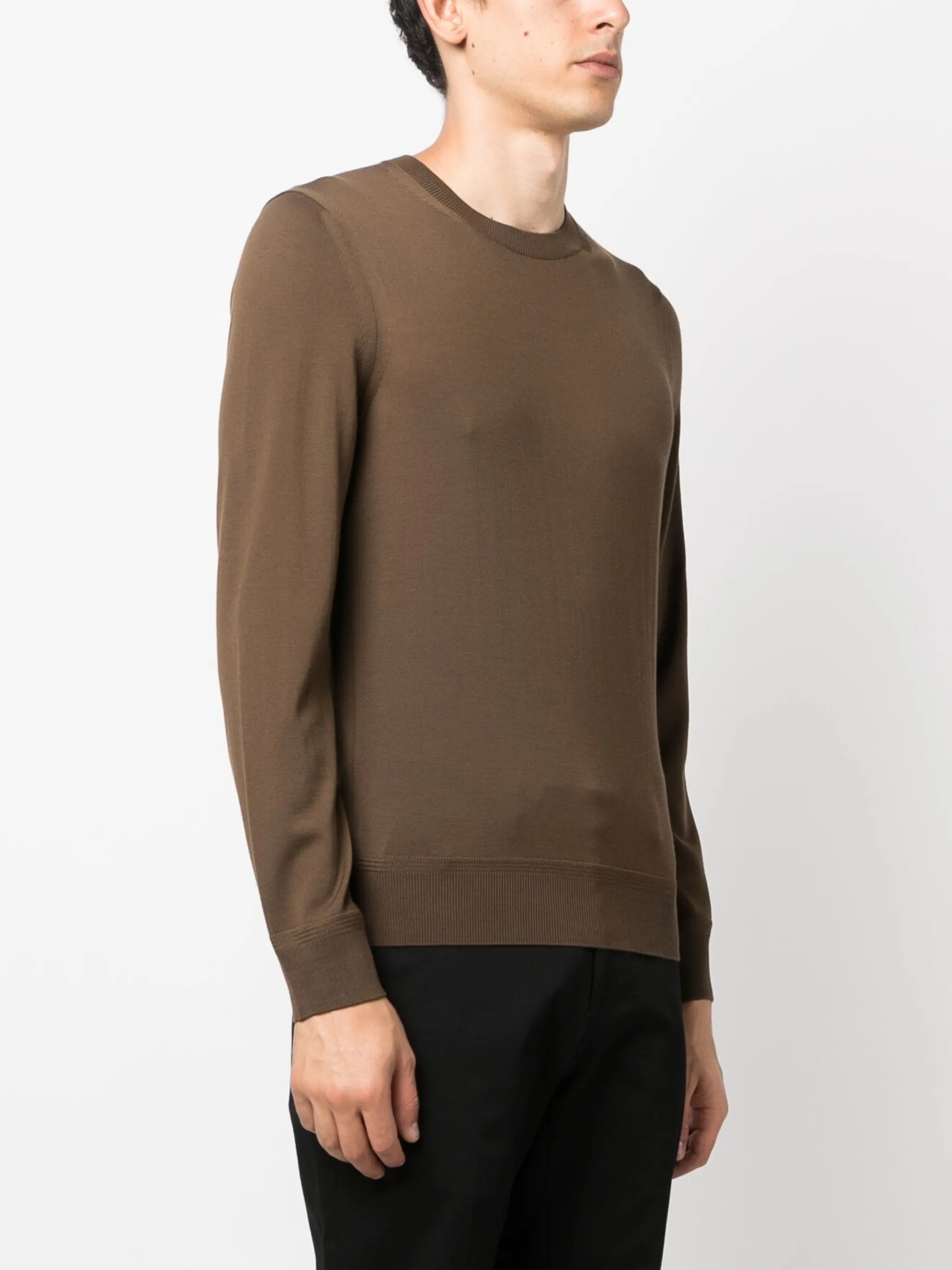 fine-knit crew-neck jumper