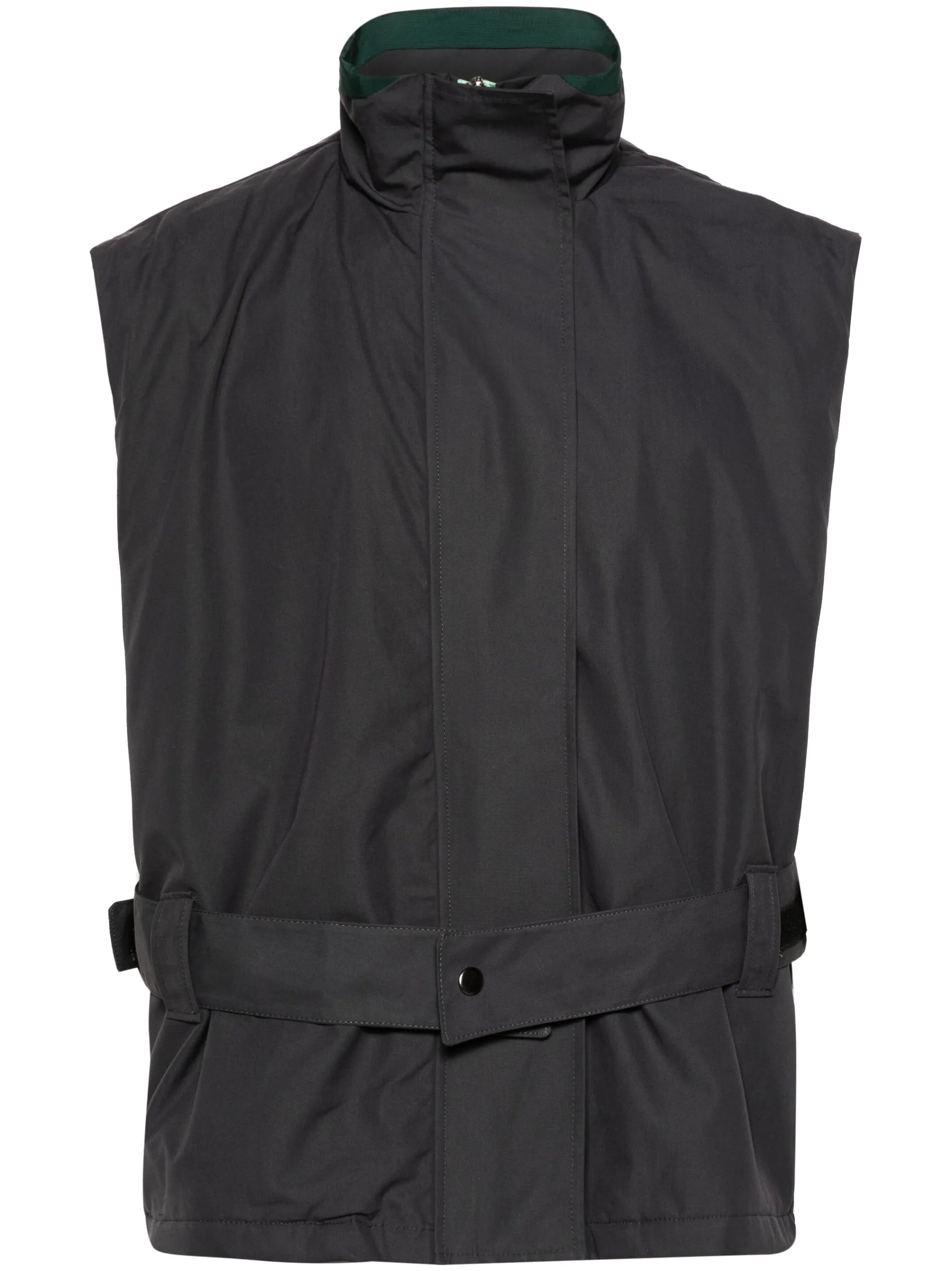 piping-detailed zip-up gilet