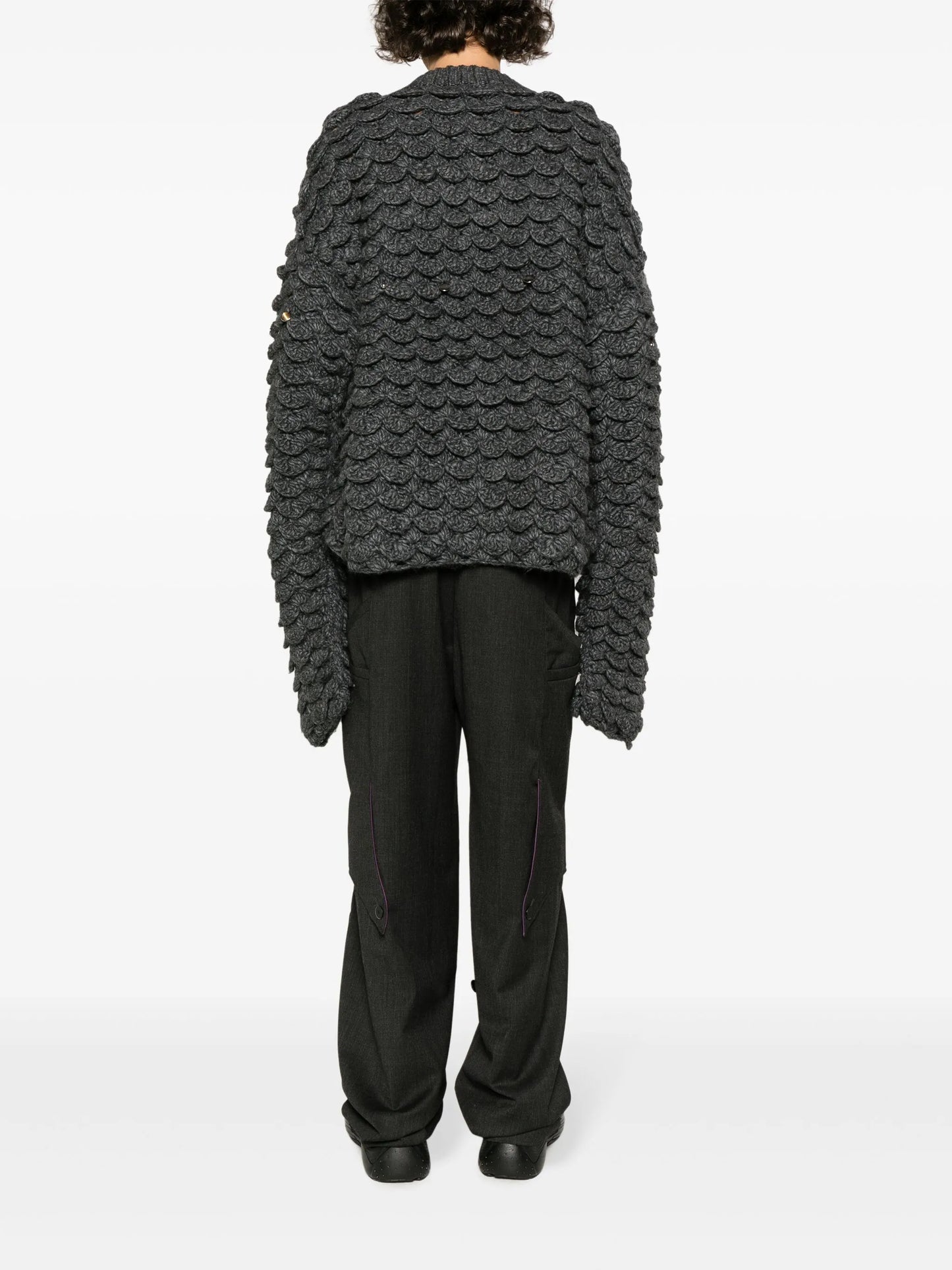 V-neck chunky-knit jumper