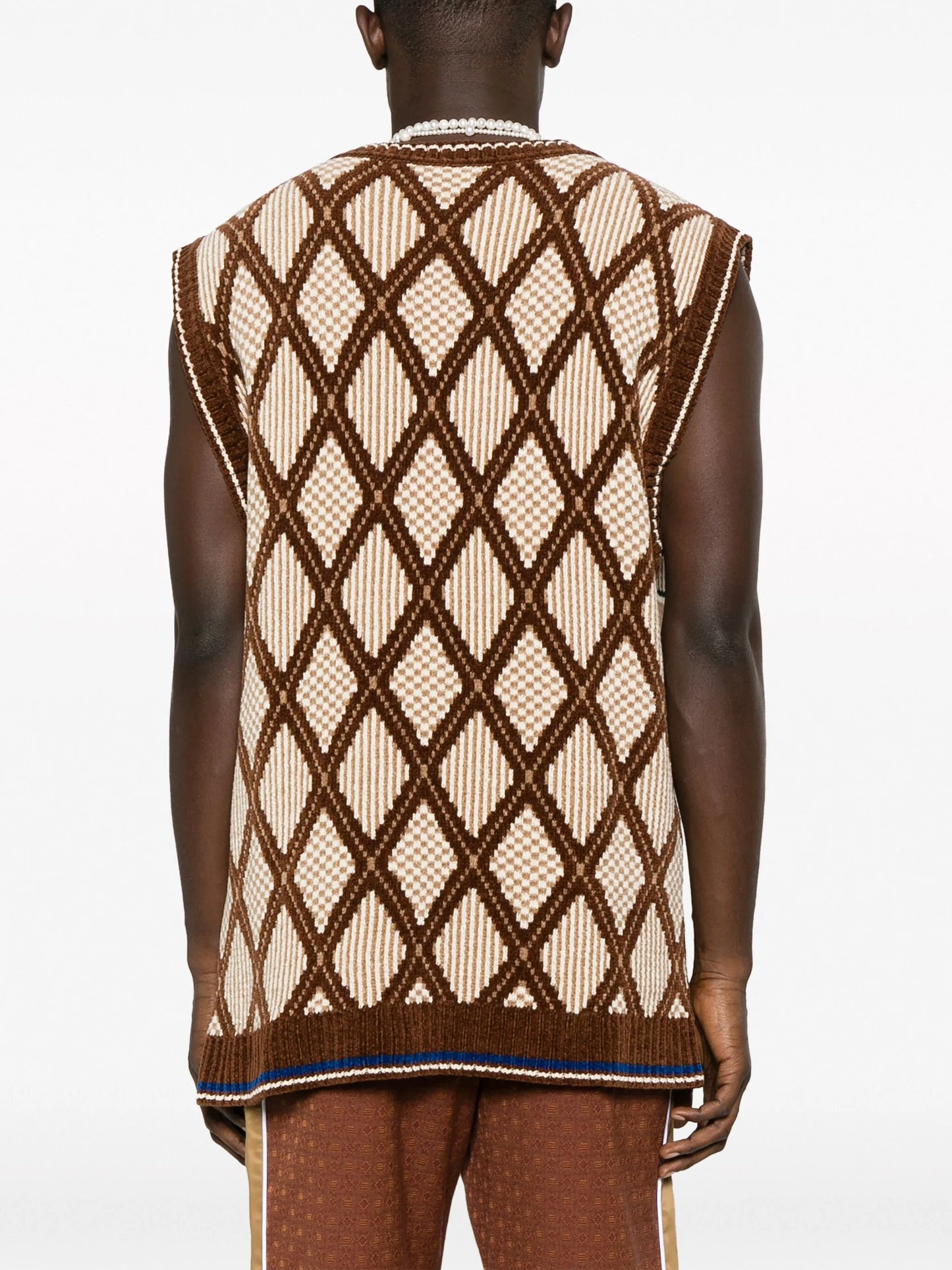 geometric-pattern V-neck vest