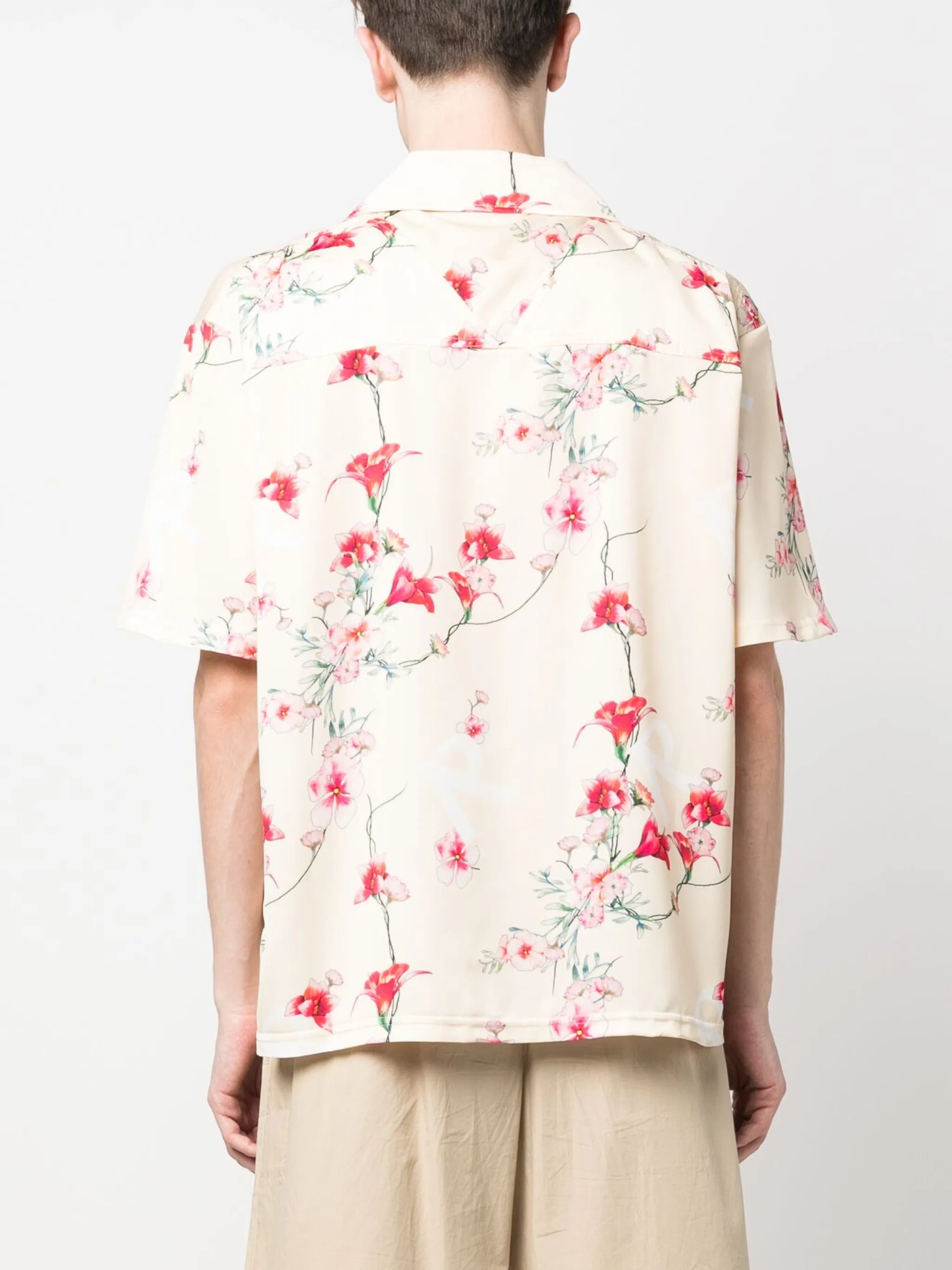 floral-print short-sleeved shirt