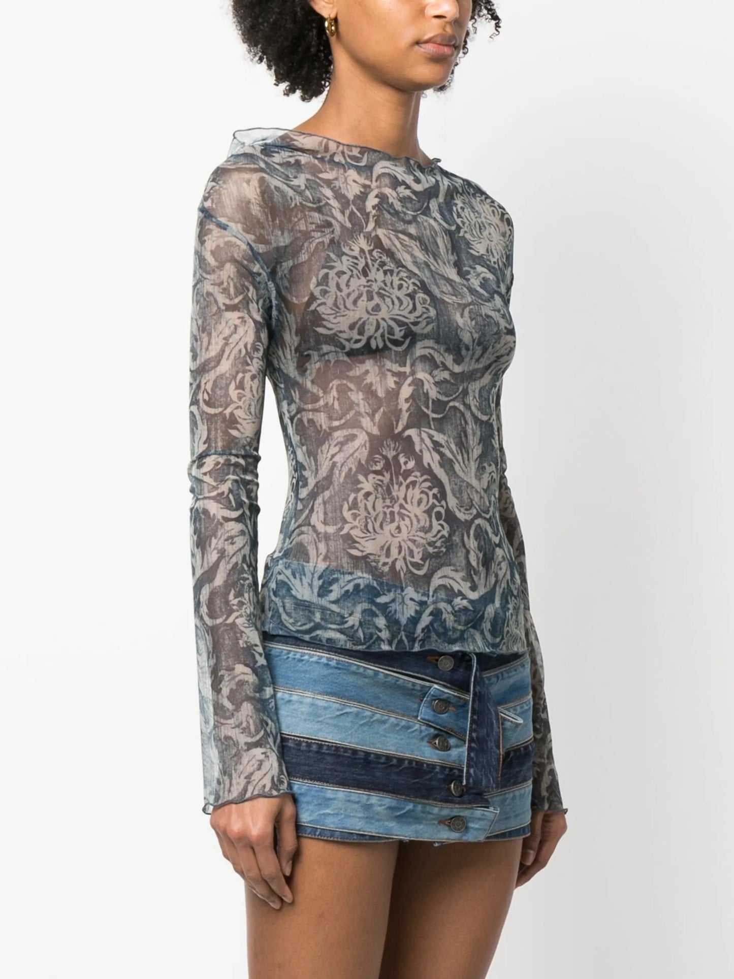 graphic-print long-sleeve top