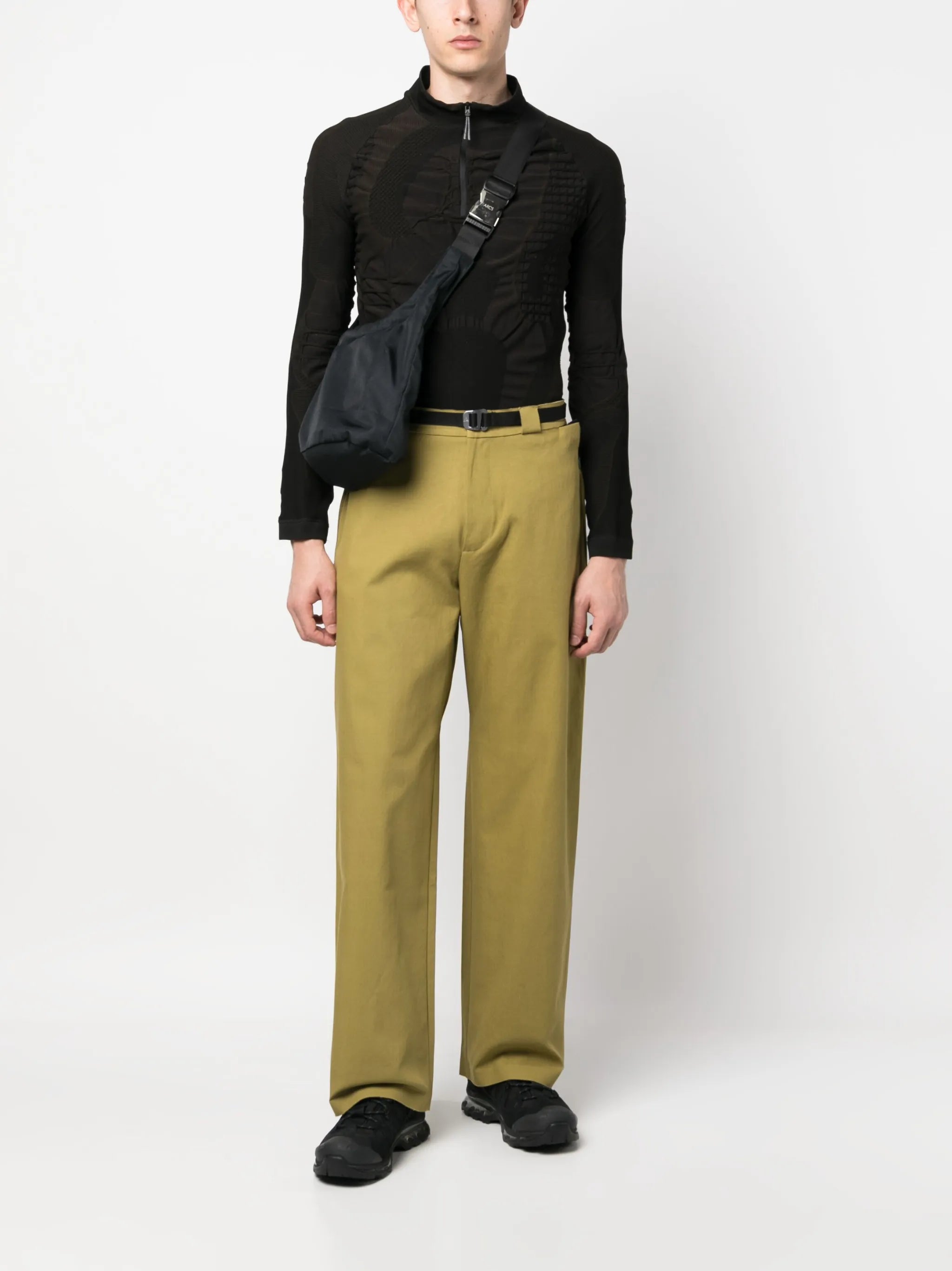 half-zip 3D top