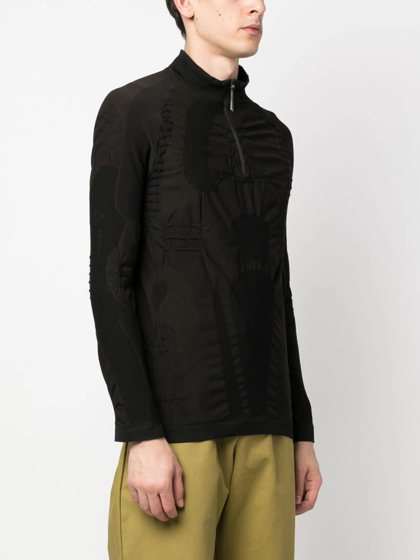 half-zip 3D top