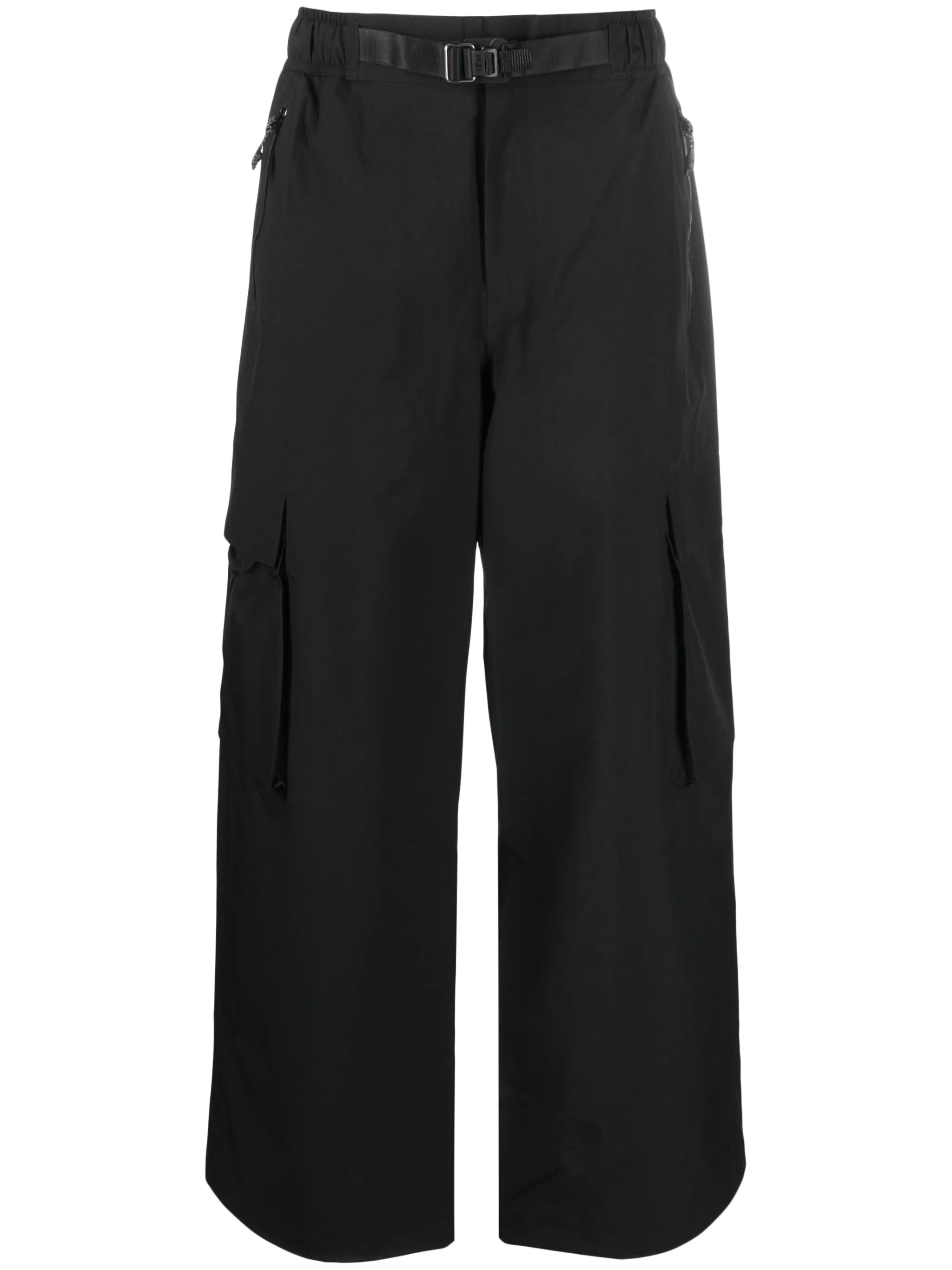 wide-leg cargo trousers