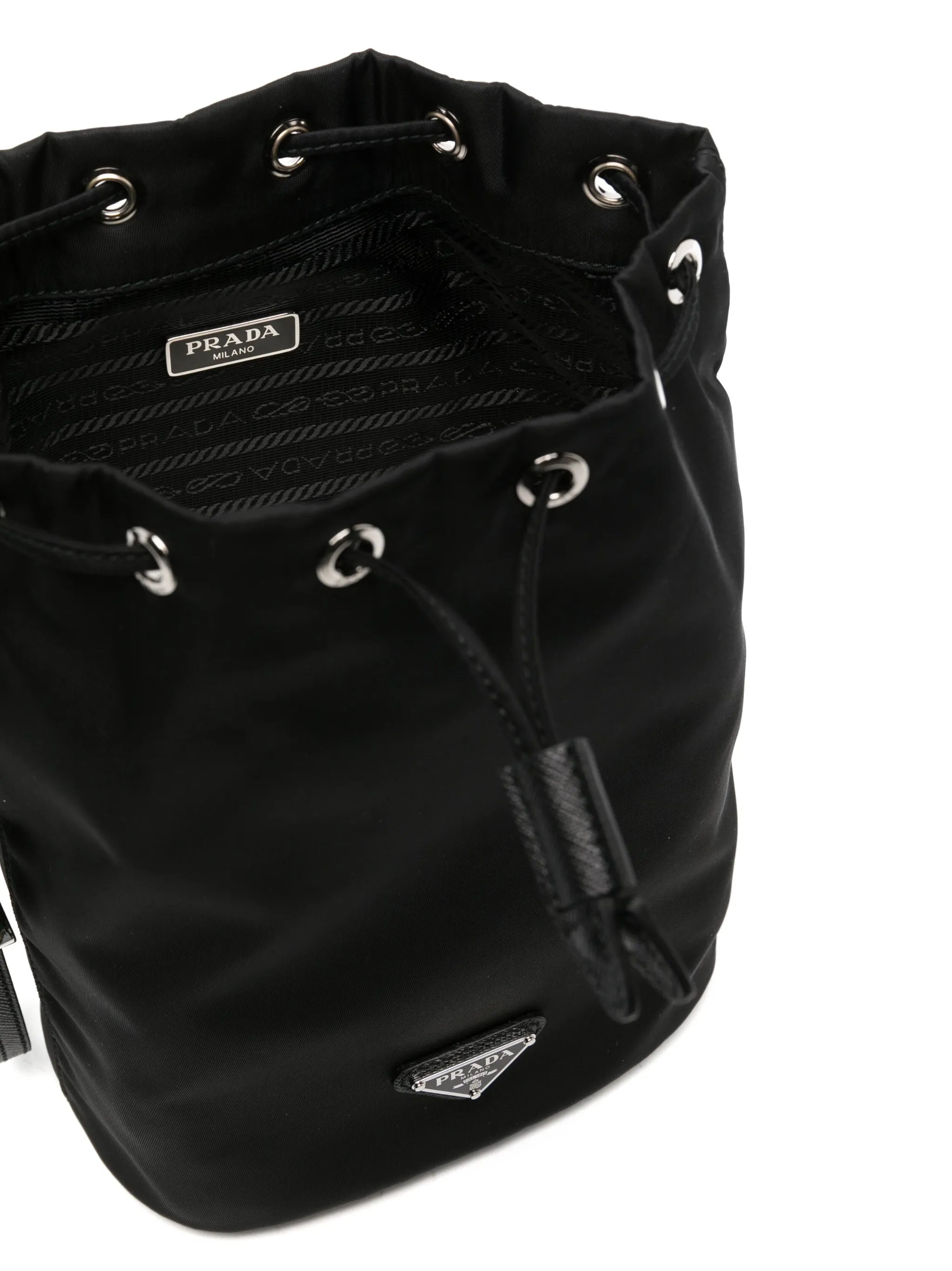 Re-Nylon pouch