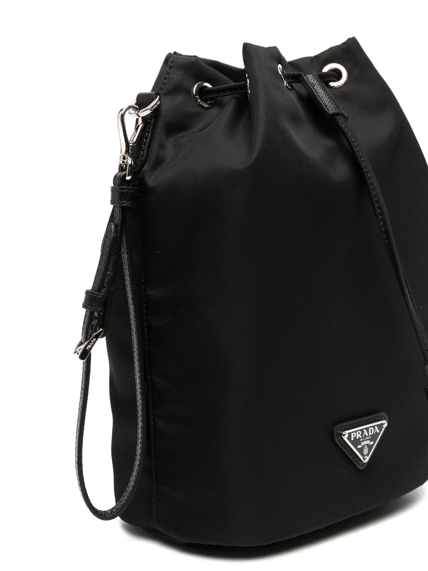 Re-Nylon pouch