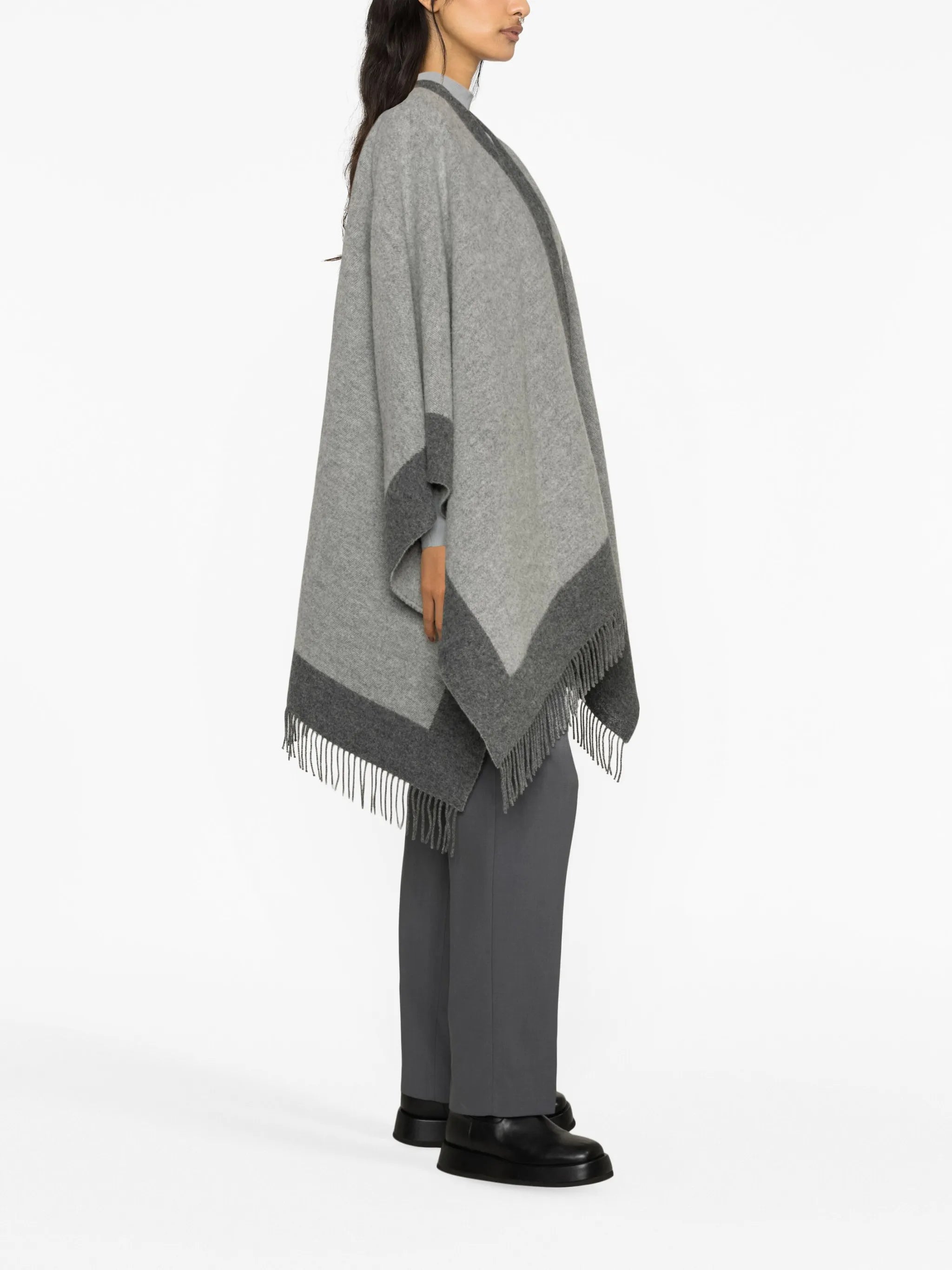 contrasting-border wool cape