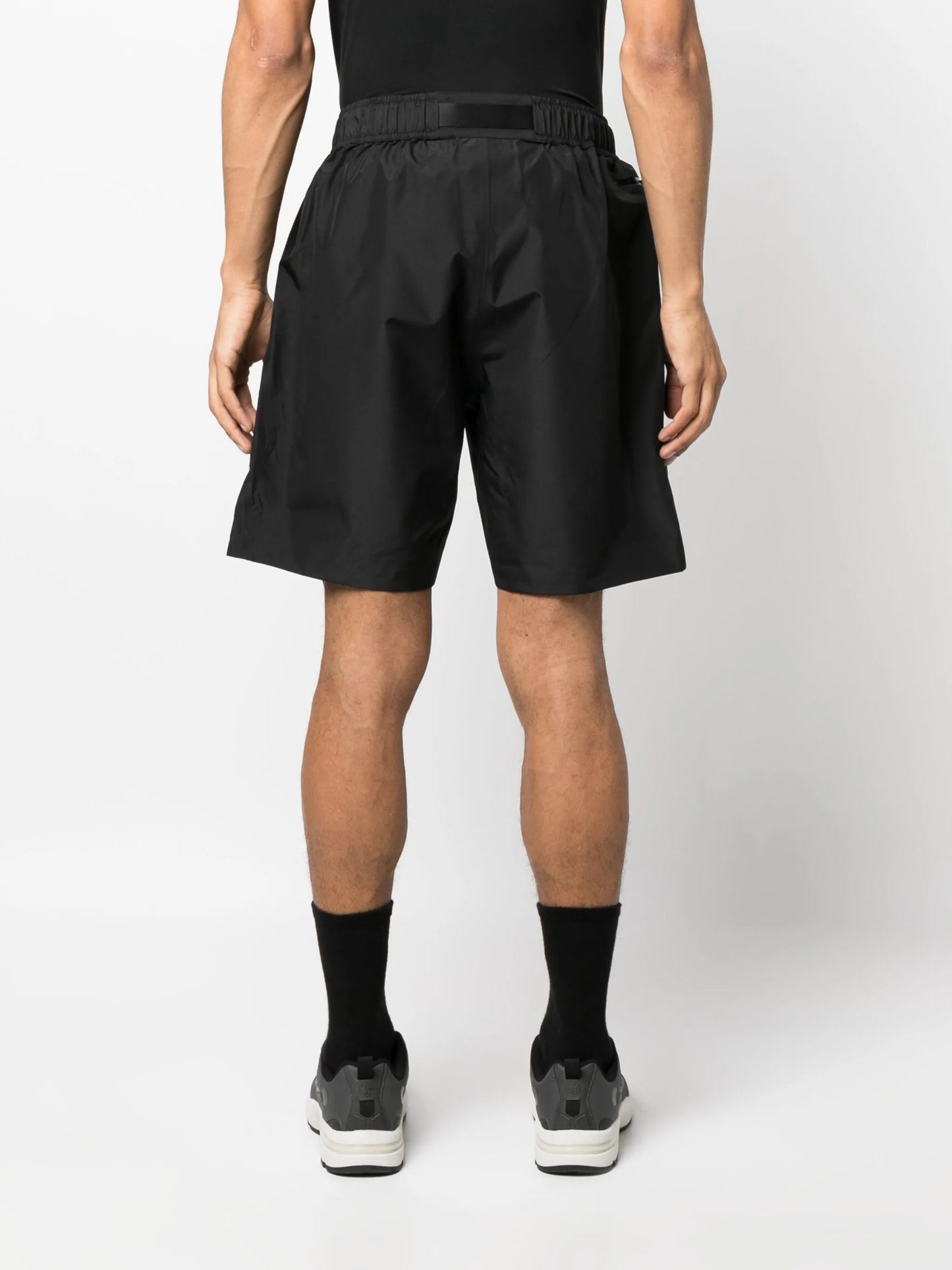 belted running shorts