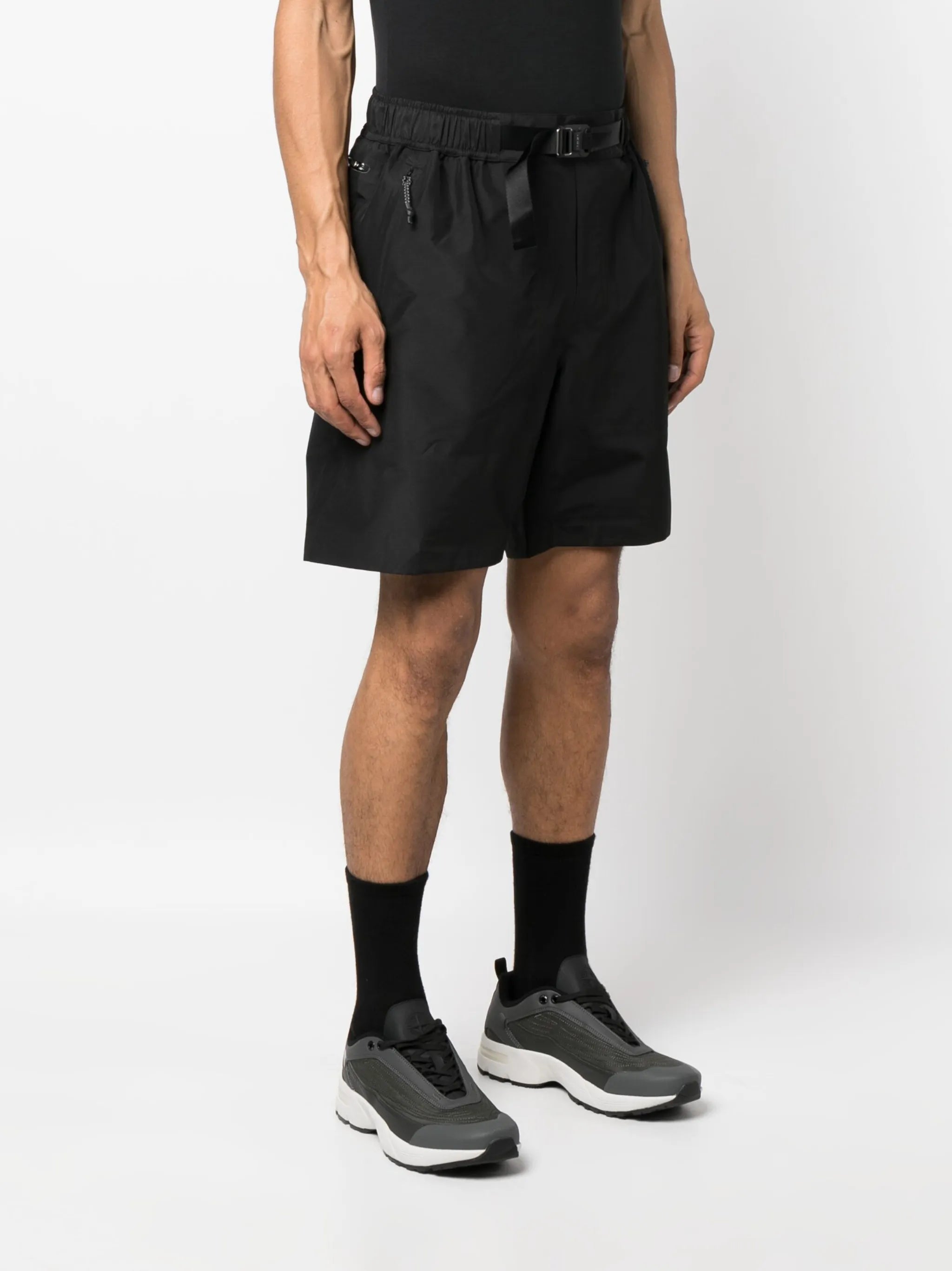 belted running shorts