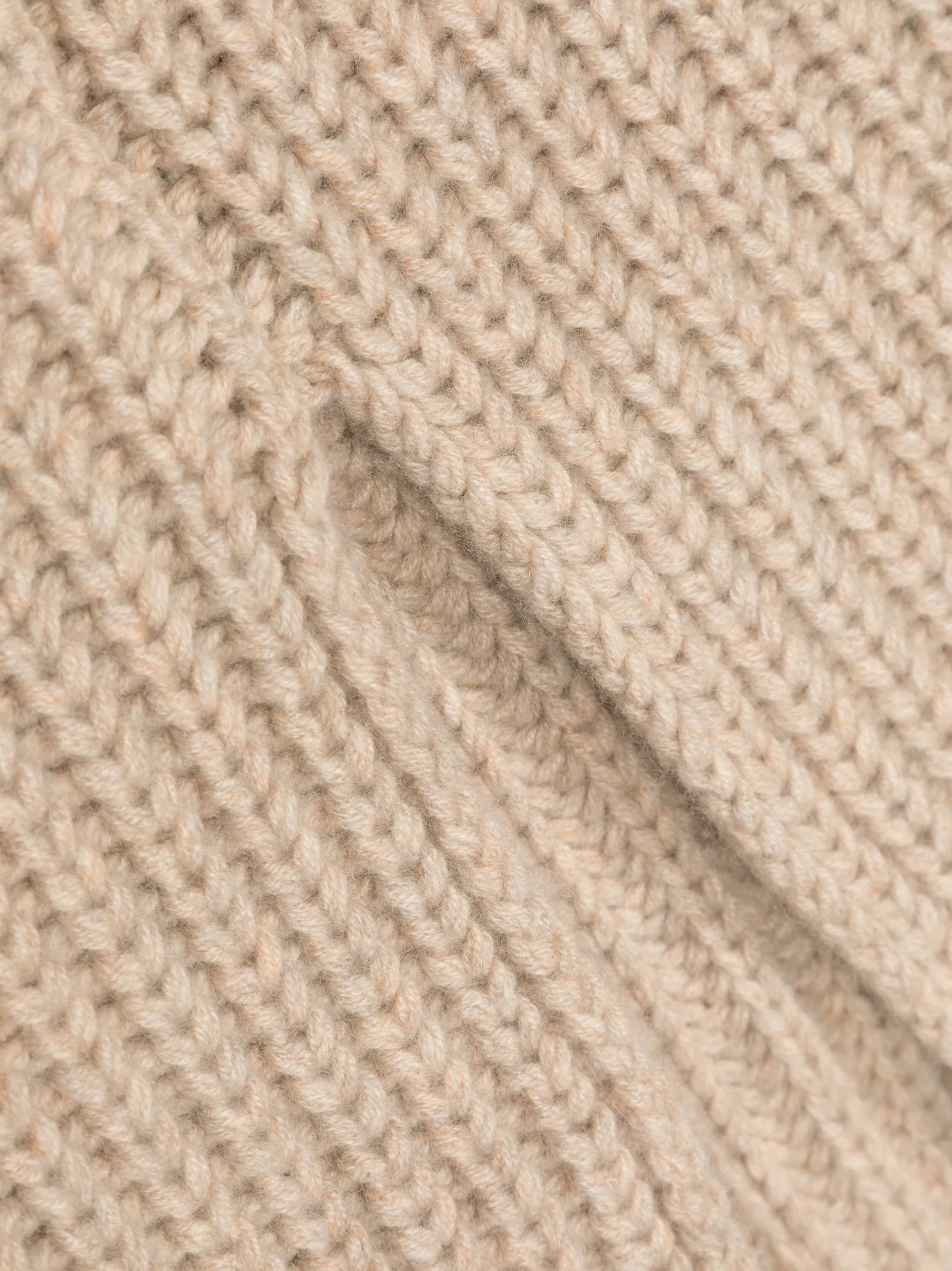 chunky cashmere knit snood