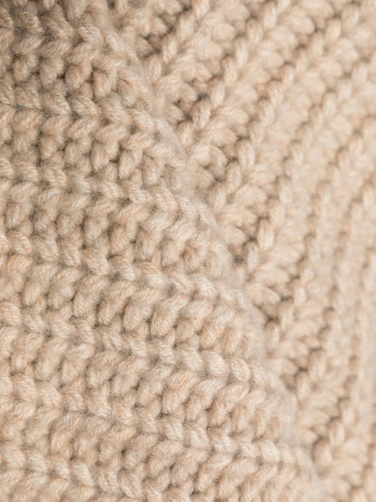 chunky cashmere knit snood