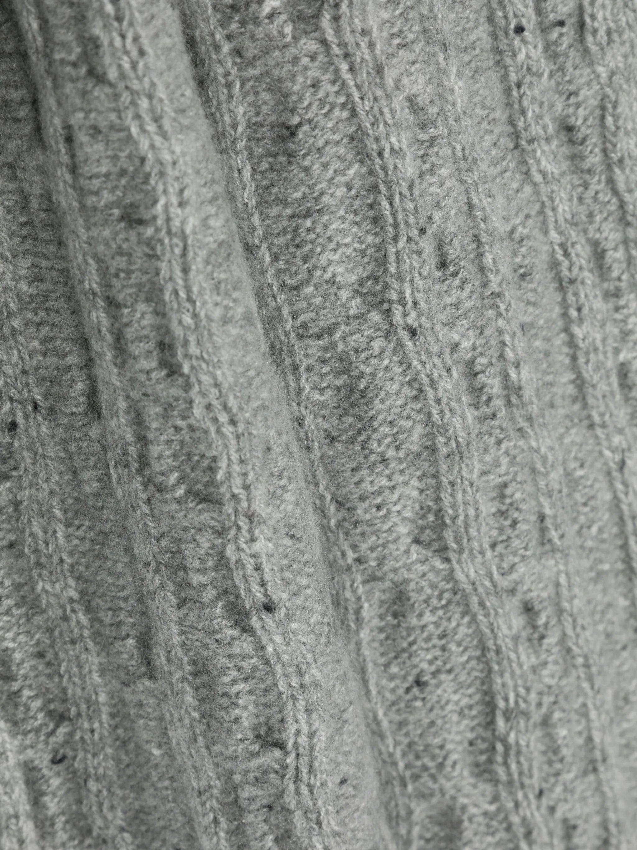 cable-knit cashmere scarf